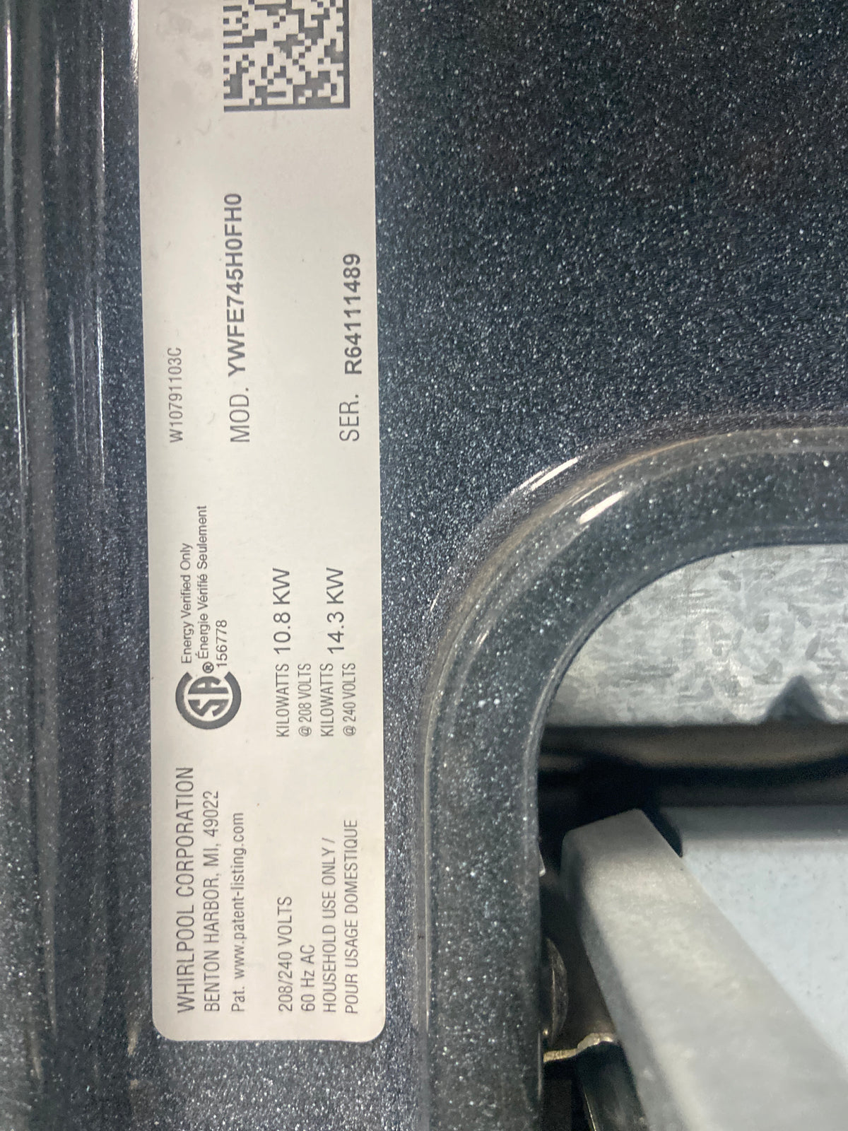 Whirlpool glass top stove, YWFE745H0FH0, “Refurbished”, 3 Months warranty