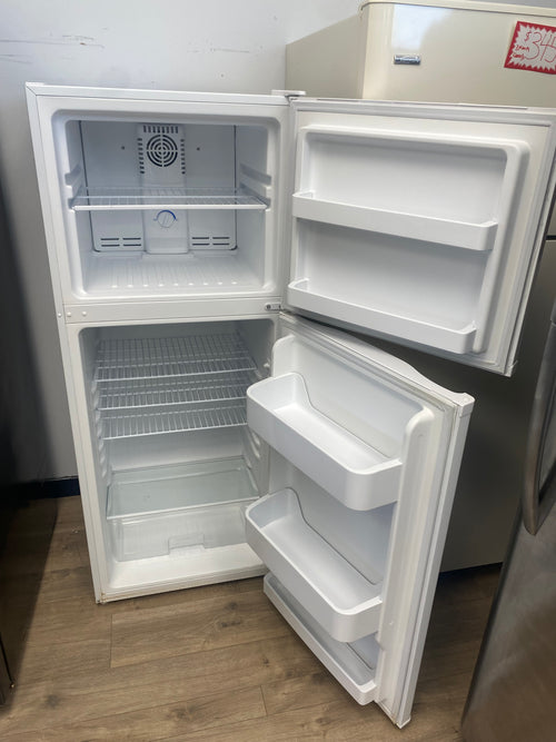 24” apartment size Magic Chef fridge used