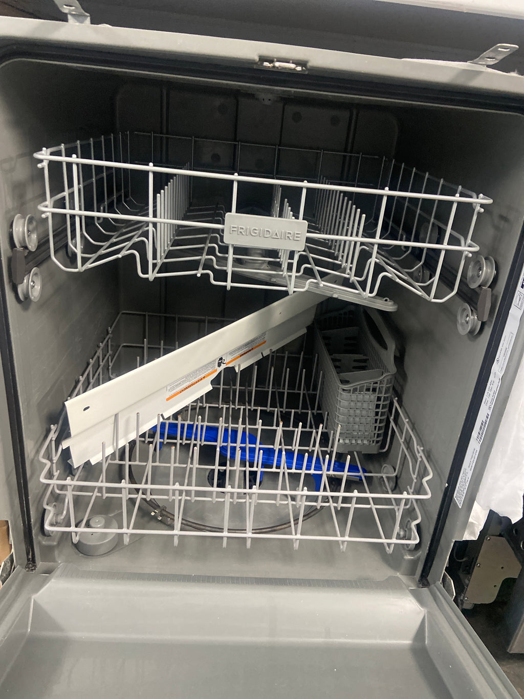 GE white built-in dishwasher, “Refurbished”, 3 Months Warranty