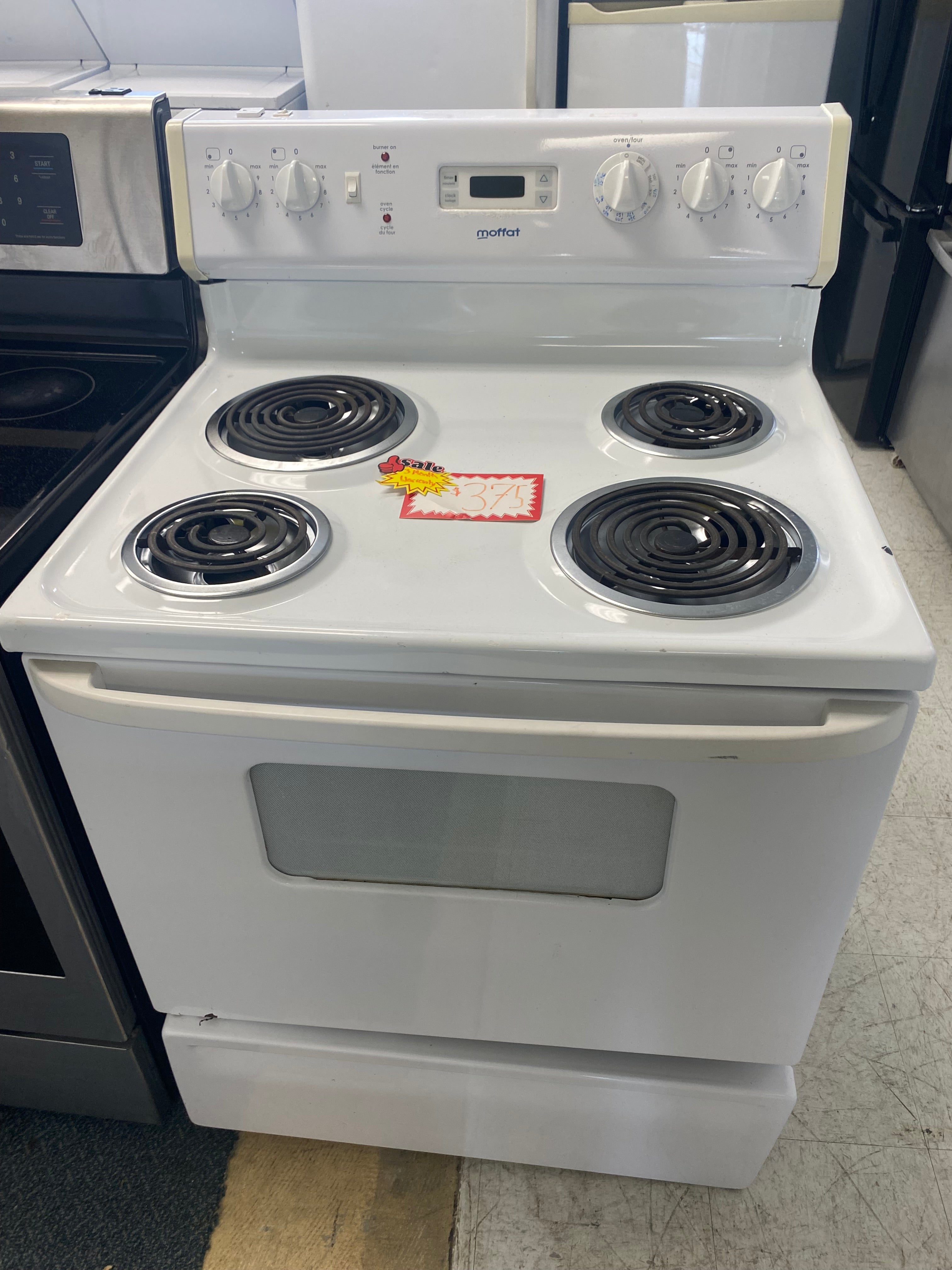 27” Moffat coil top stove "Used"