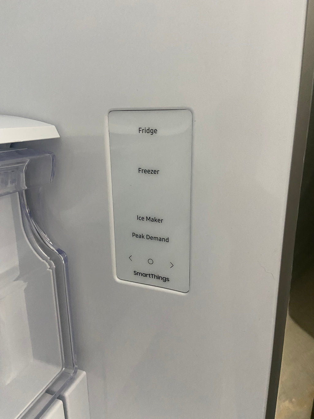 30” French door fridge 21.8 cu. RF22A4111SR/AA Stainless Steel colour  “scratch and dent”