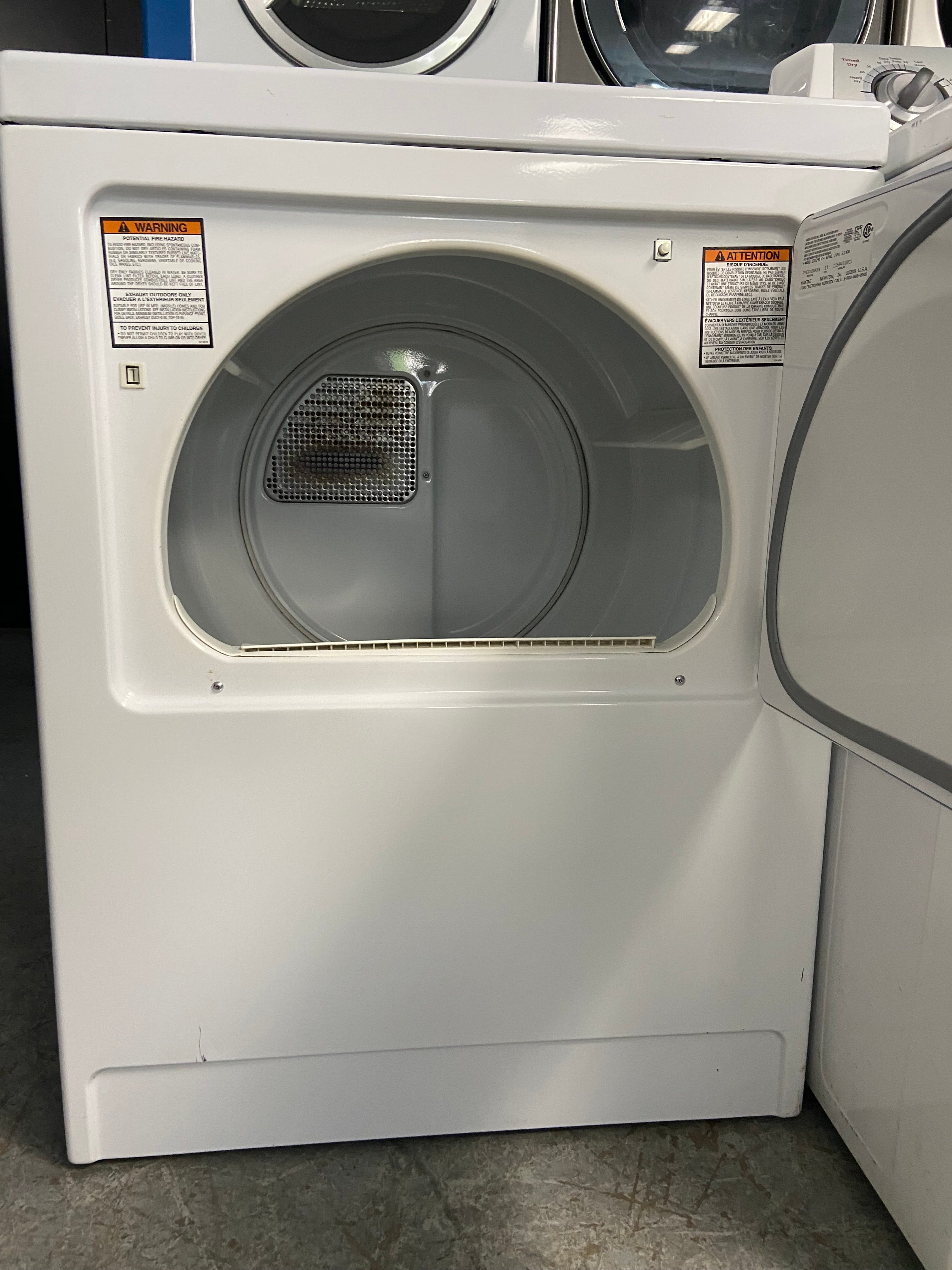 White Maytag PYE2300AZW Dryer (Refurbished)