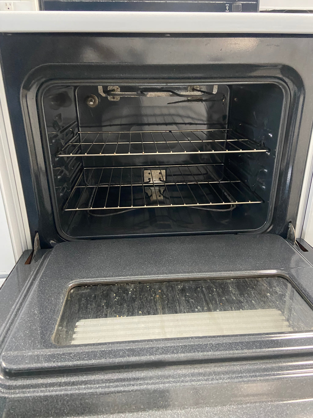30” Admiral ADE33002 Coil Top Stove (Refurbished)