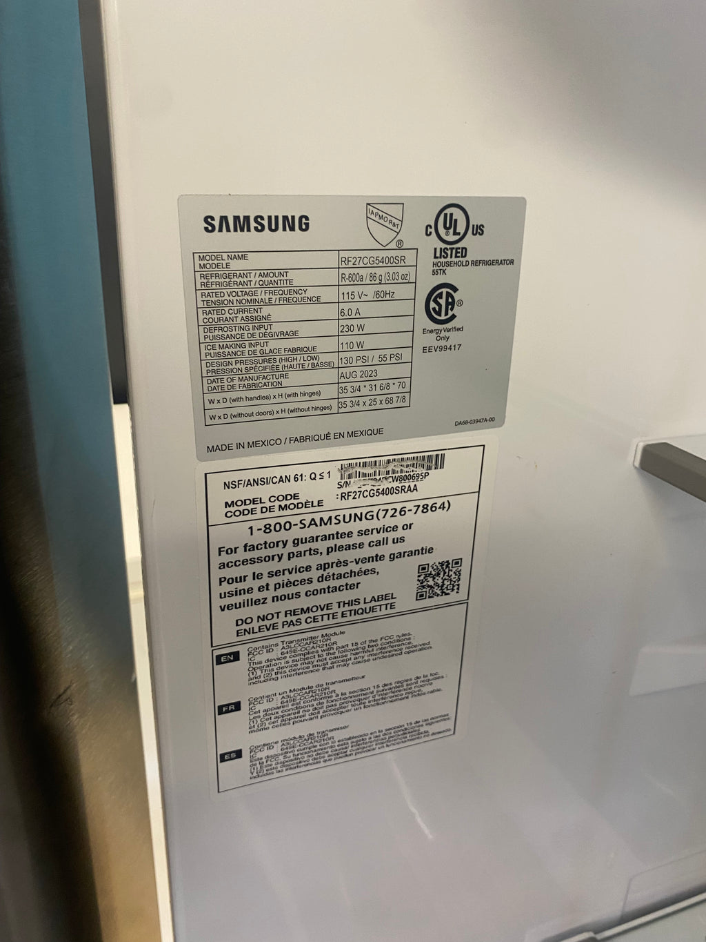 French door Counter depth 36” Samsung Stainless Fridge with water and ice dispenser “scratch and dent”