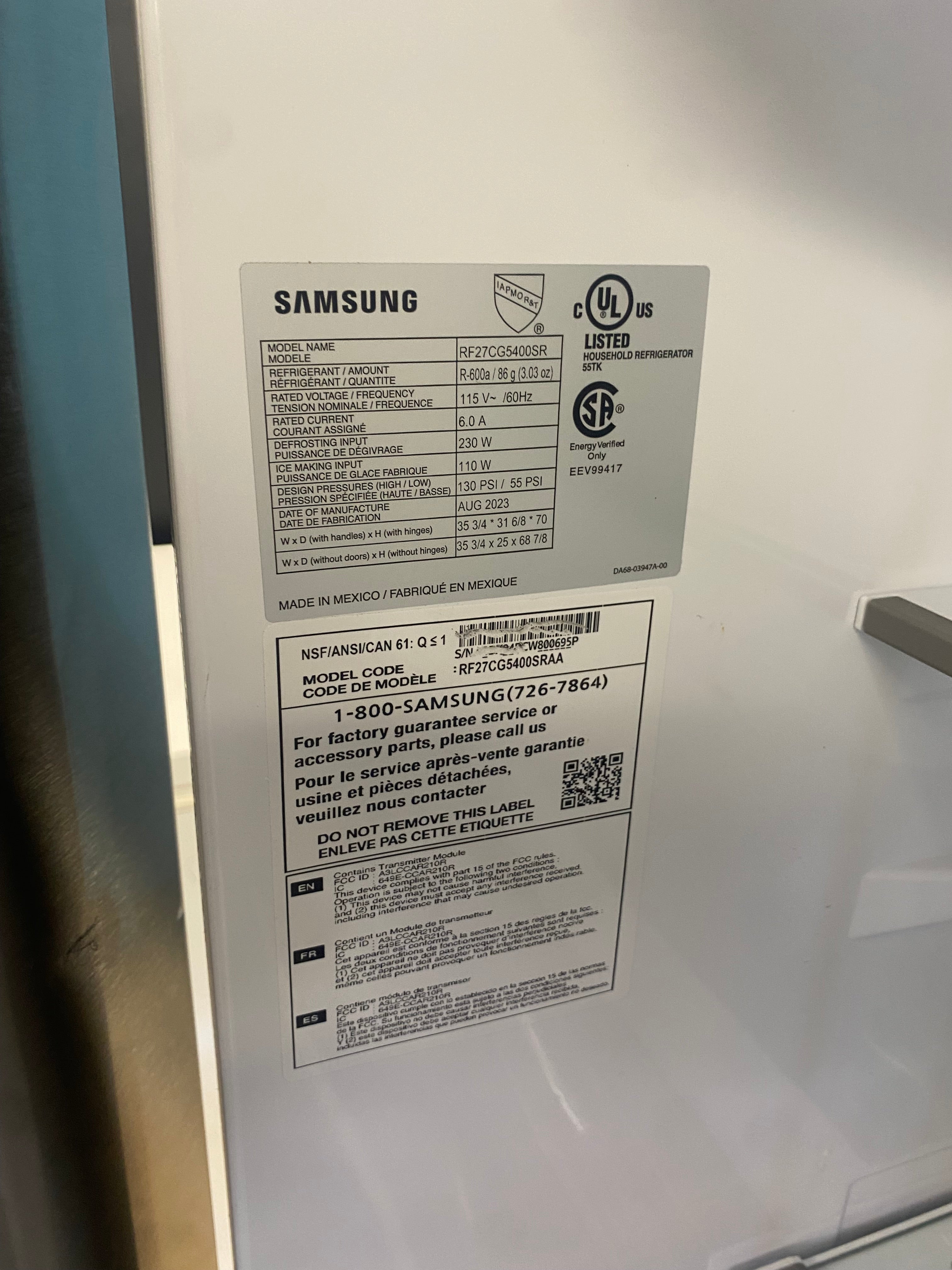 French door Counter depth 36” Samsung Stainless Fridge with water and ice dispenser “scratch and dent”