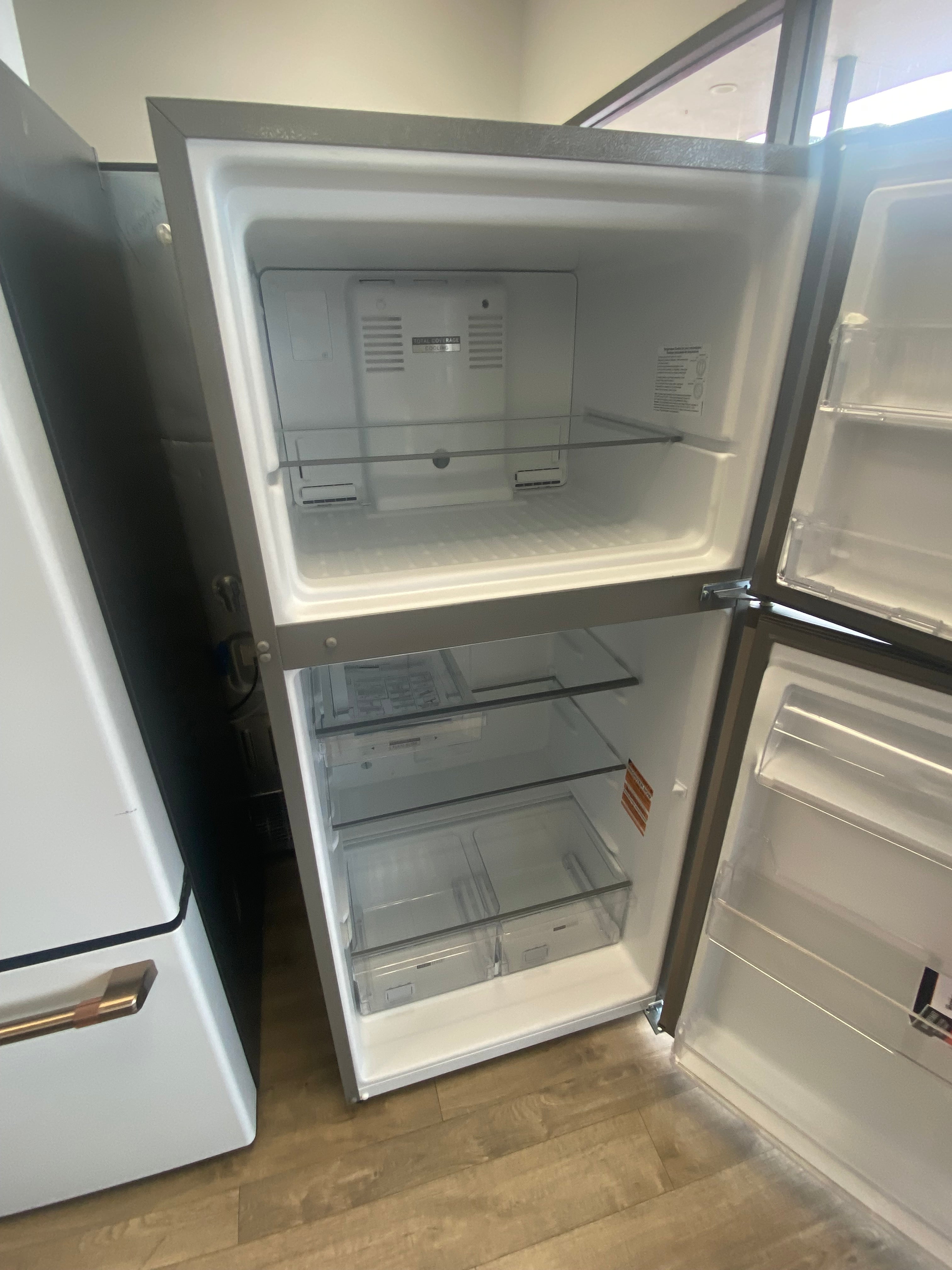 Stainless steel Whirlpool WRTX5419SZ00 Top Freezer Refrigerator, 30 inch Width, 19 cu. ft. Capacity