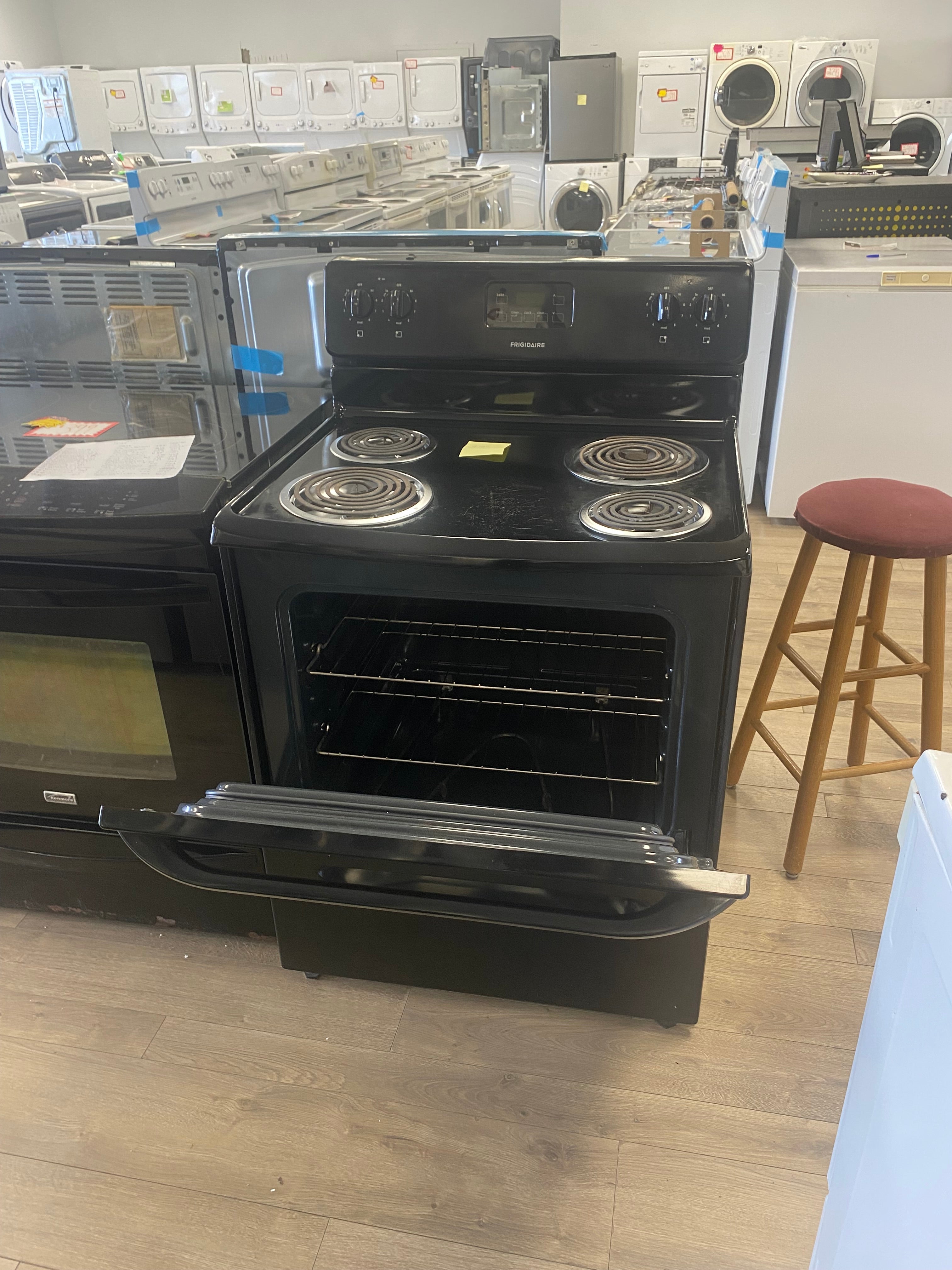 Frigidaire Coil Top Stove