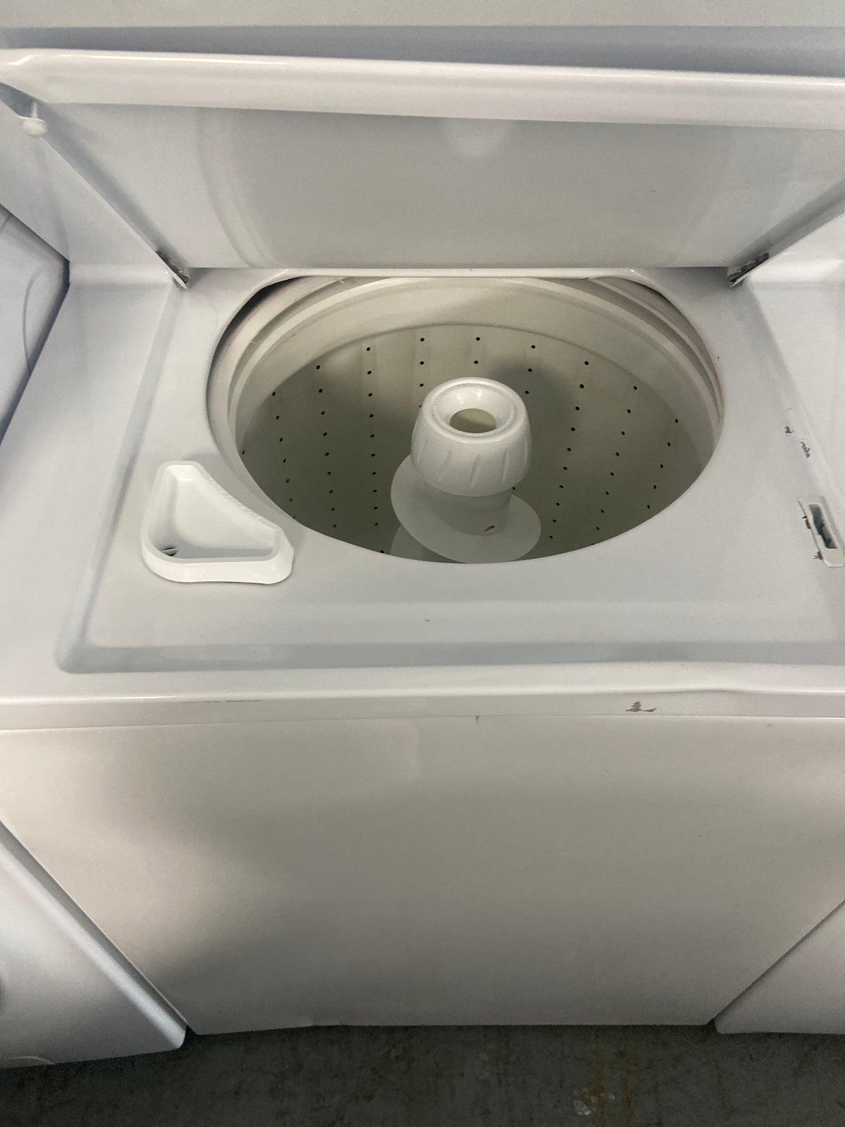Kenmore laundry centre, “Refurbished”, 3 Months Warranty, heavy duty, moisture sensor dry