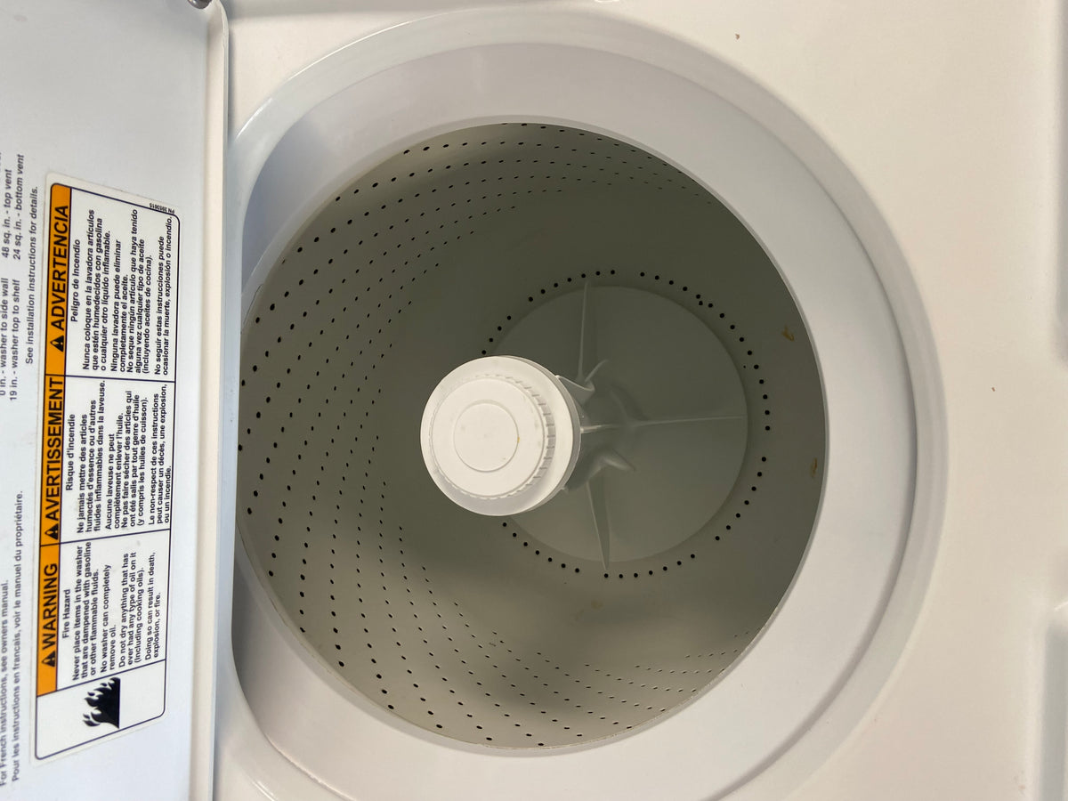 White 27” Inglis IM42000 Top Load Washer (Refurbished)