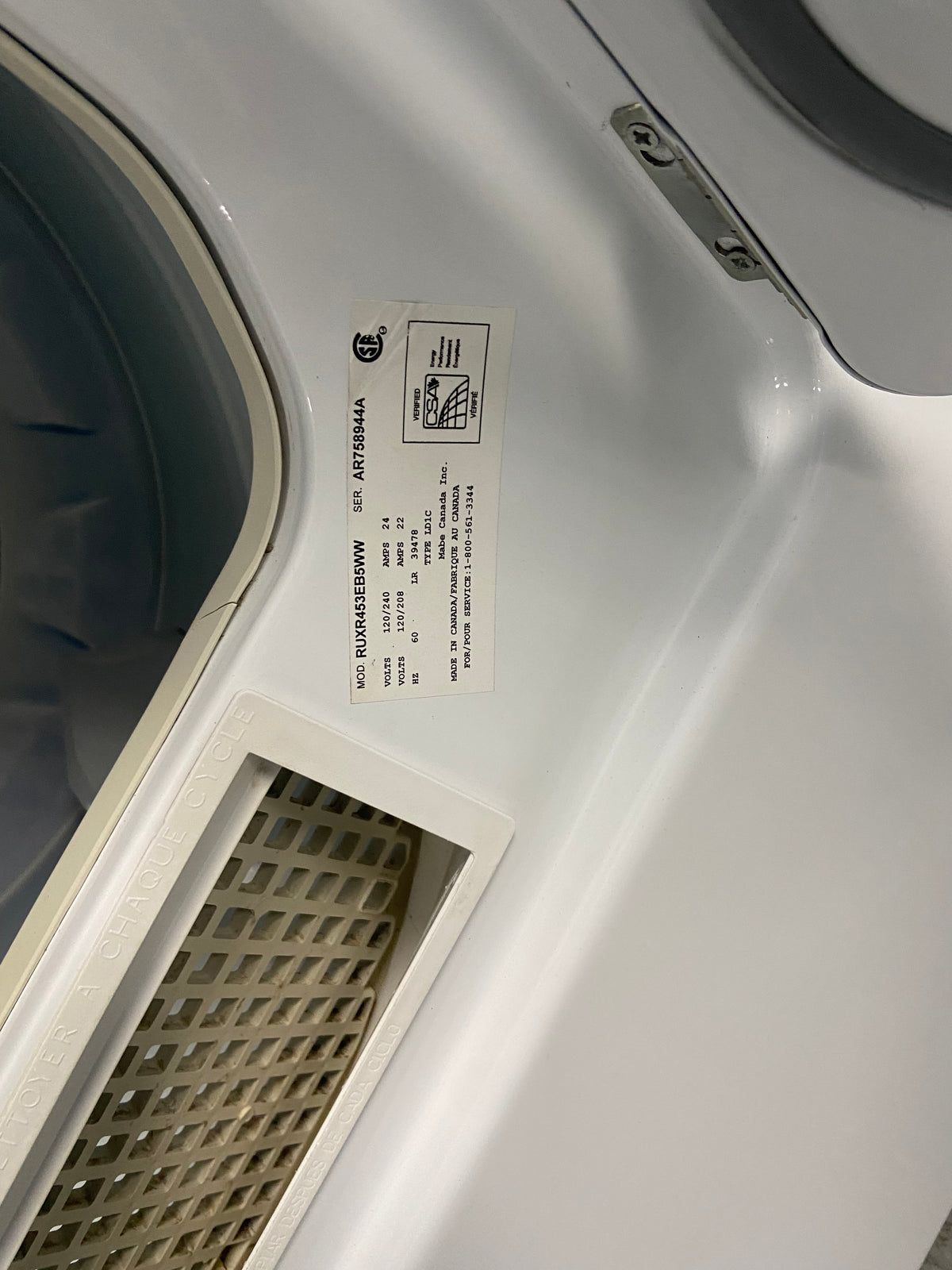 White 27” Moffat RUXR453EB5WW Dryer (Refurbished)
