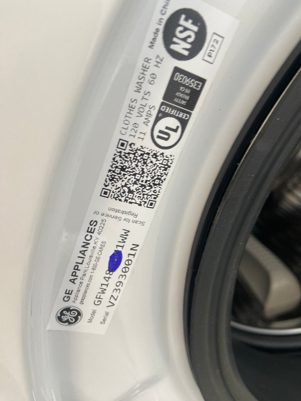 GE 24” Washer and dryer Stackable.