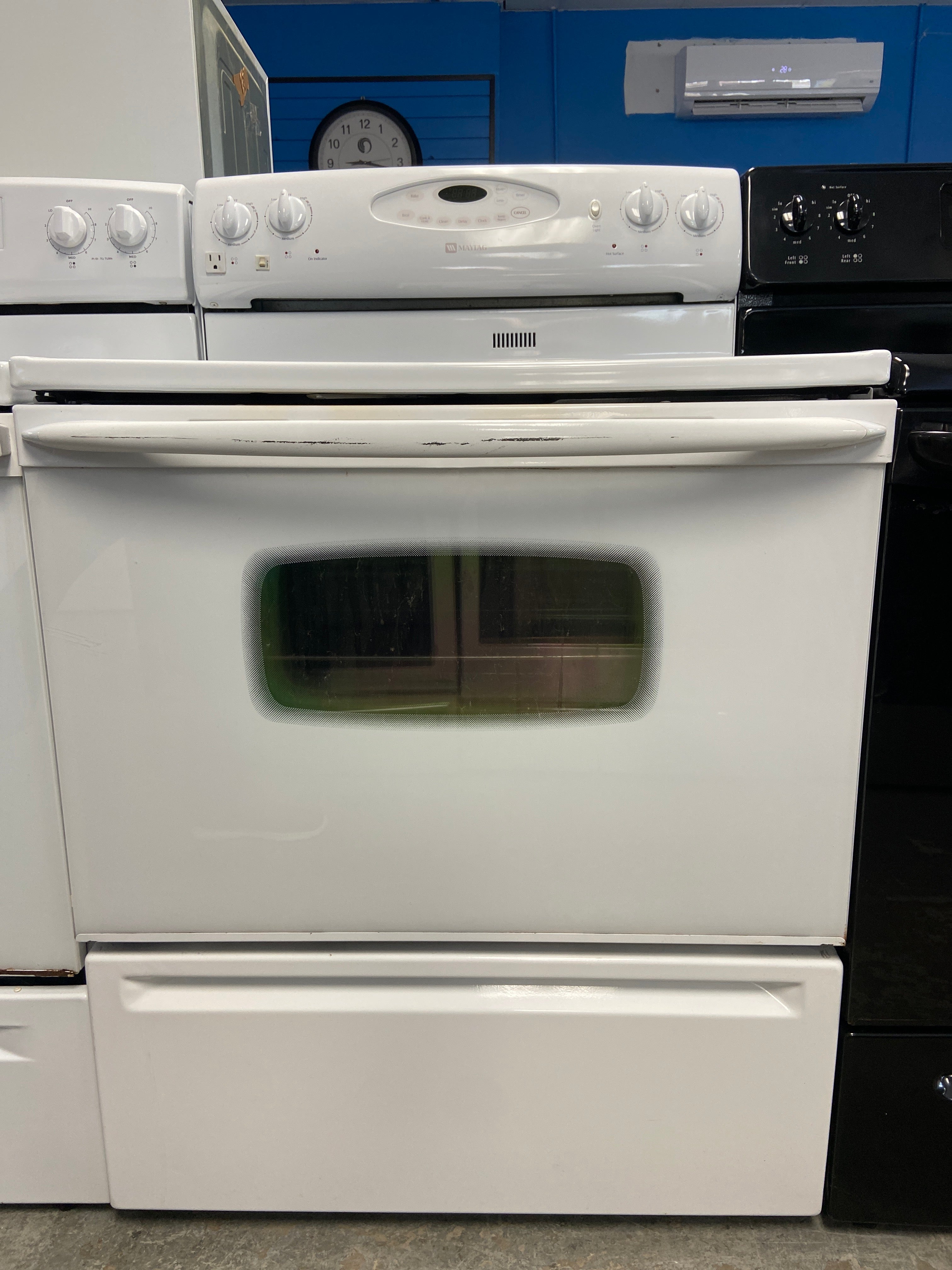 Maytag 30" Electric Freestanding Range with Storage Drawer White - MER5751ACW