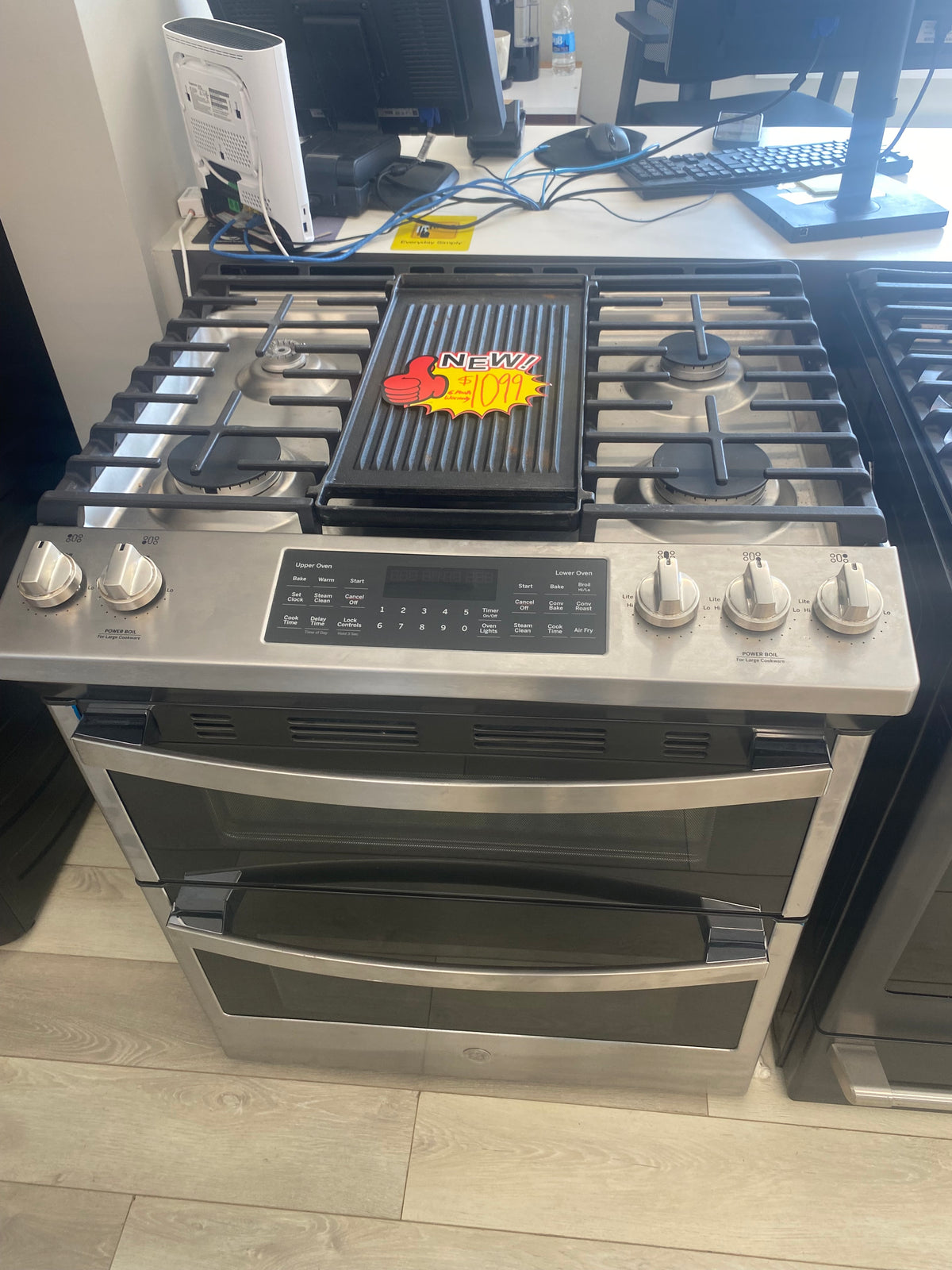 30” GE propane slide in stove "New", Stainless, Double oven