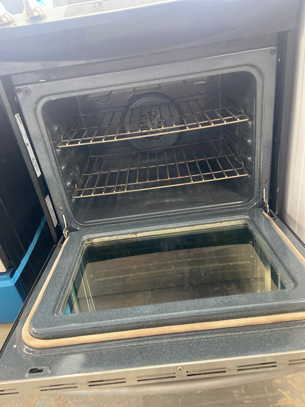 Kenmore glass top stove, serial: NF24224694 “Refurbished”, 3 Months Warranty