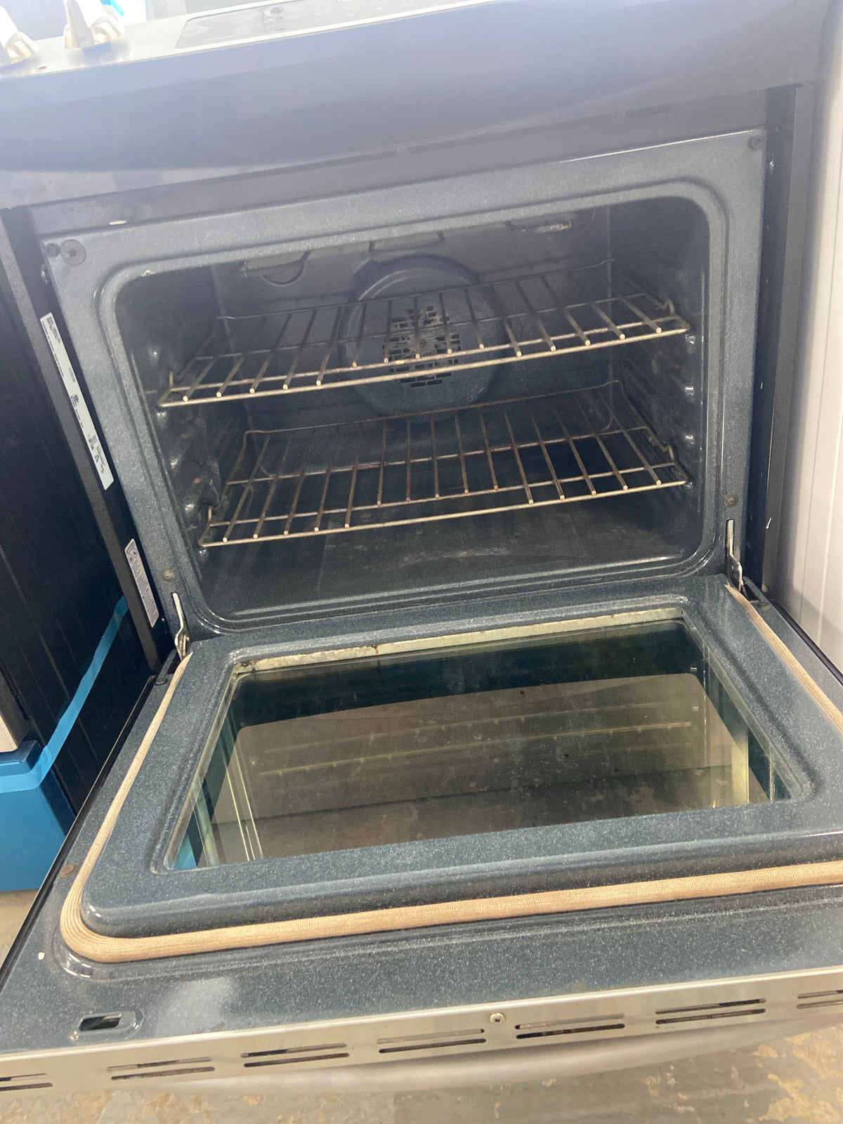 Kenmore glass top stove, serial: NF24224694 “Refurbished”, 3 Months Warranty