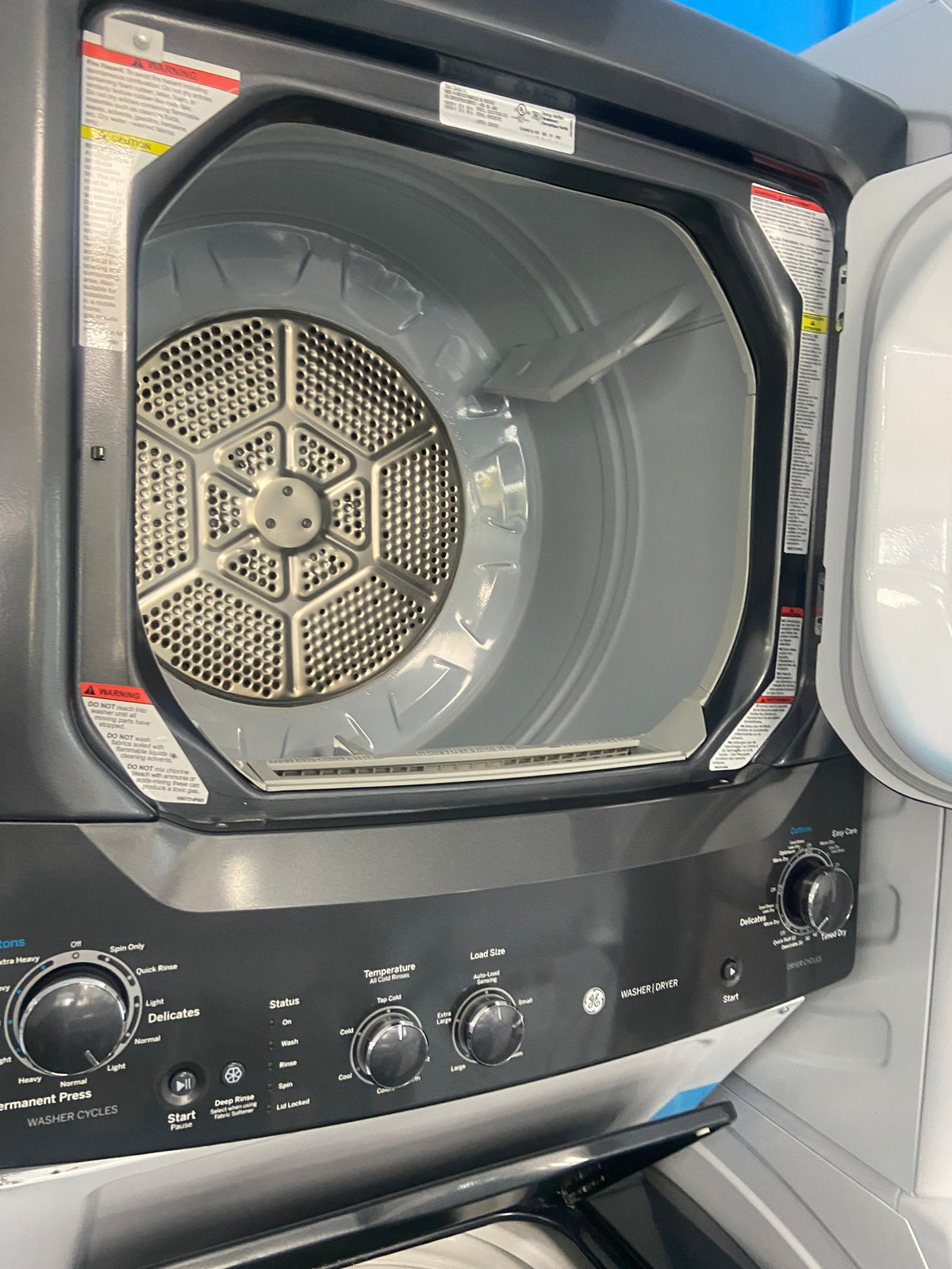 GE black laundry Center,  GUD37ESMJ1DG, “lightly used ”, 3 Months Warranty