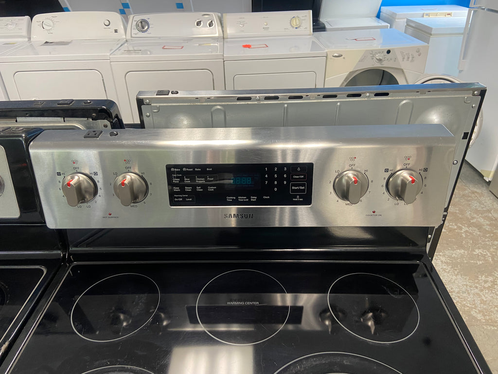 Stainless 30” Samsung NE59J3421SS/AC Glass Top Stove (refurbished)