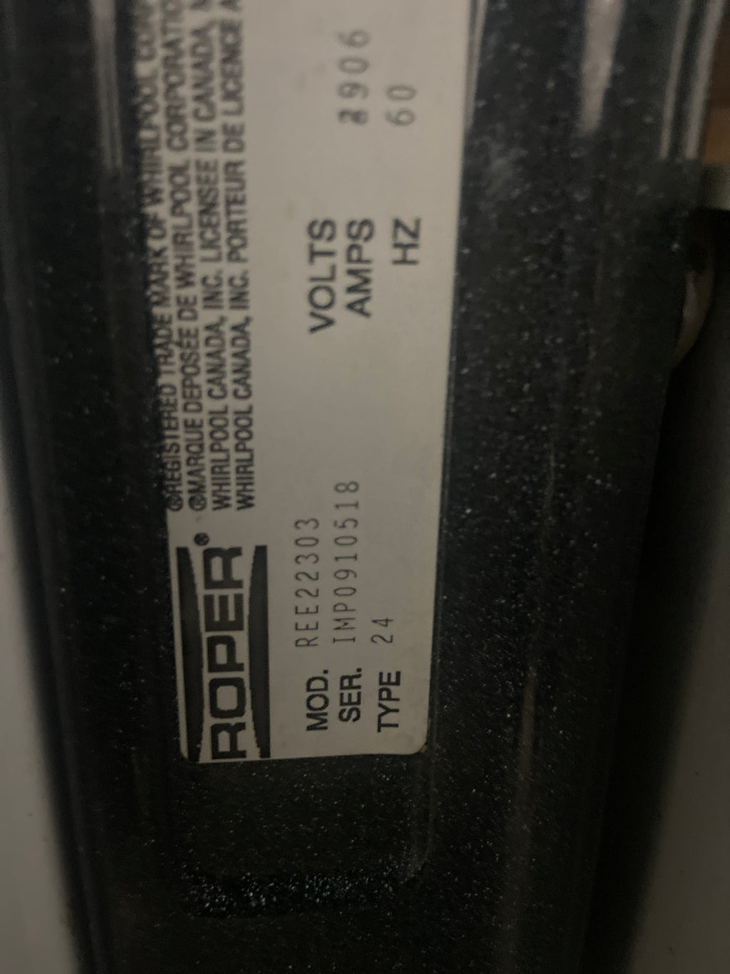 Roper Apartment size(24”) coil top stove, REE22303, “Refurbished”, 3 Months Warranty