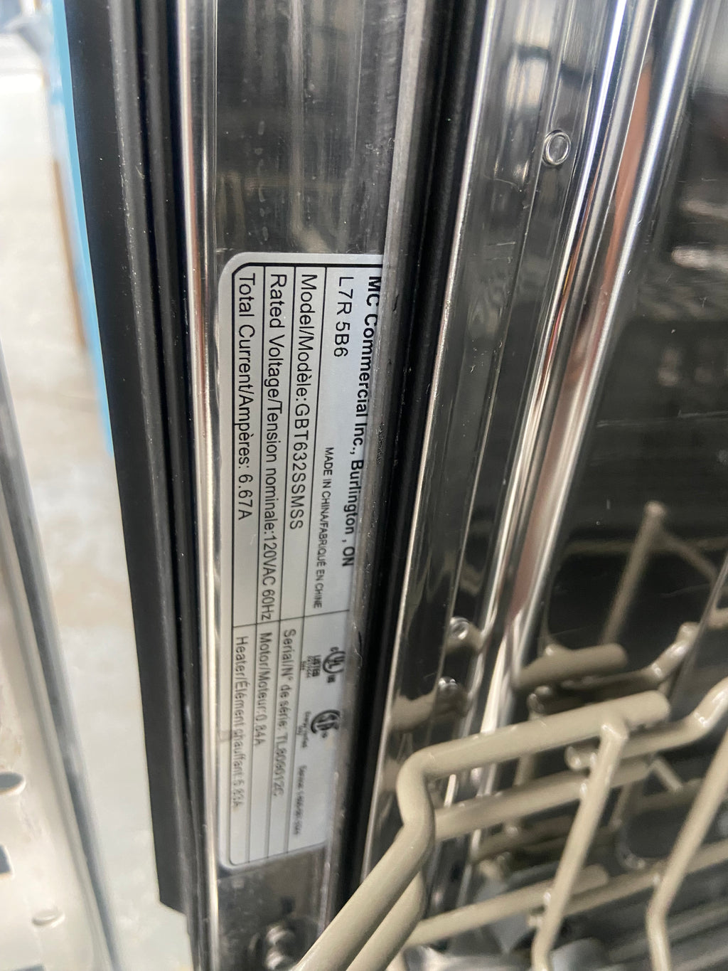 GE Stainless Built-in 24" Dishwasher "Used"