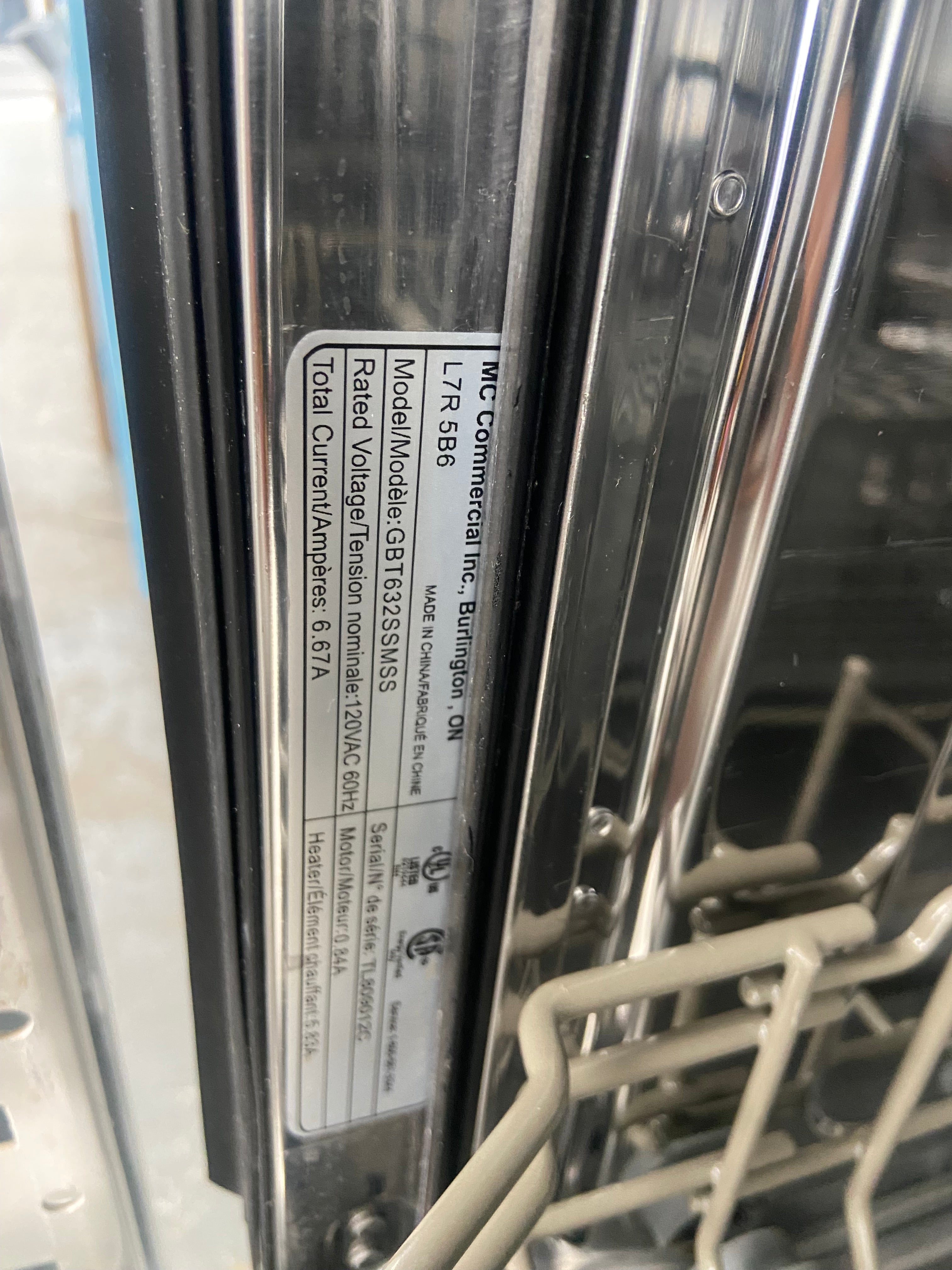 GE Stainless Built-in 24" Dishwasher "Used"