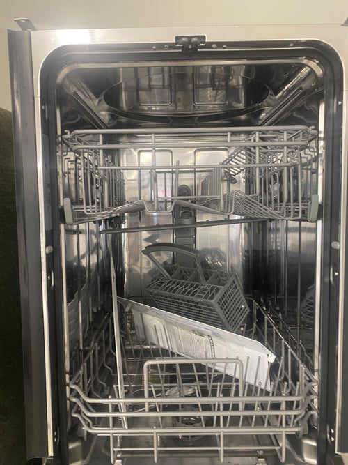 17” Built -in Apartments Size GE Dishwasher, White in Color, 'Store Tested'
