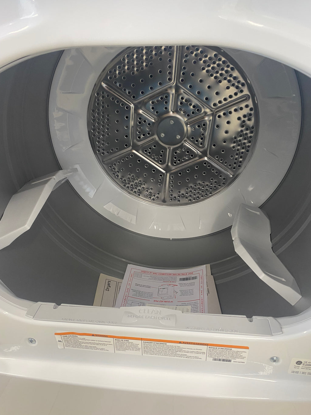 Moffat dryer, "Brand new", 1 Year Factory Warranty