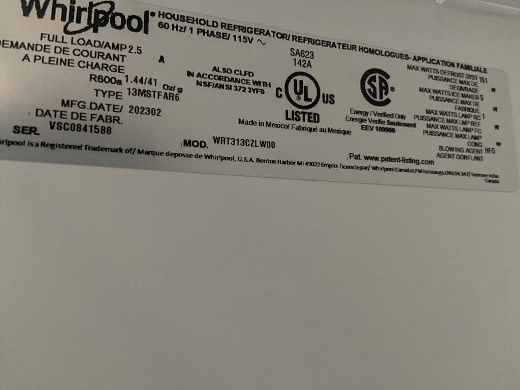 Whirlpool apartment size (24”) New fridge