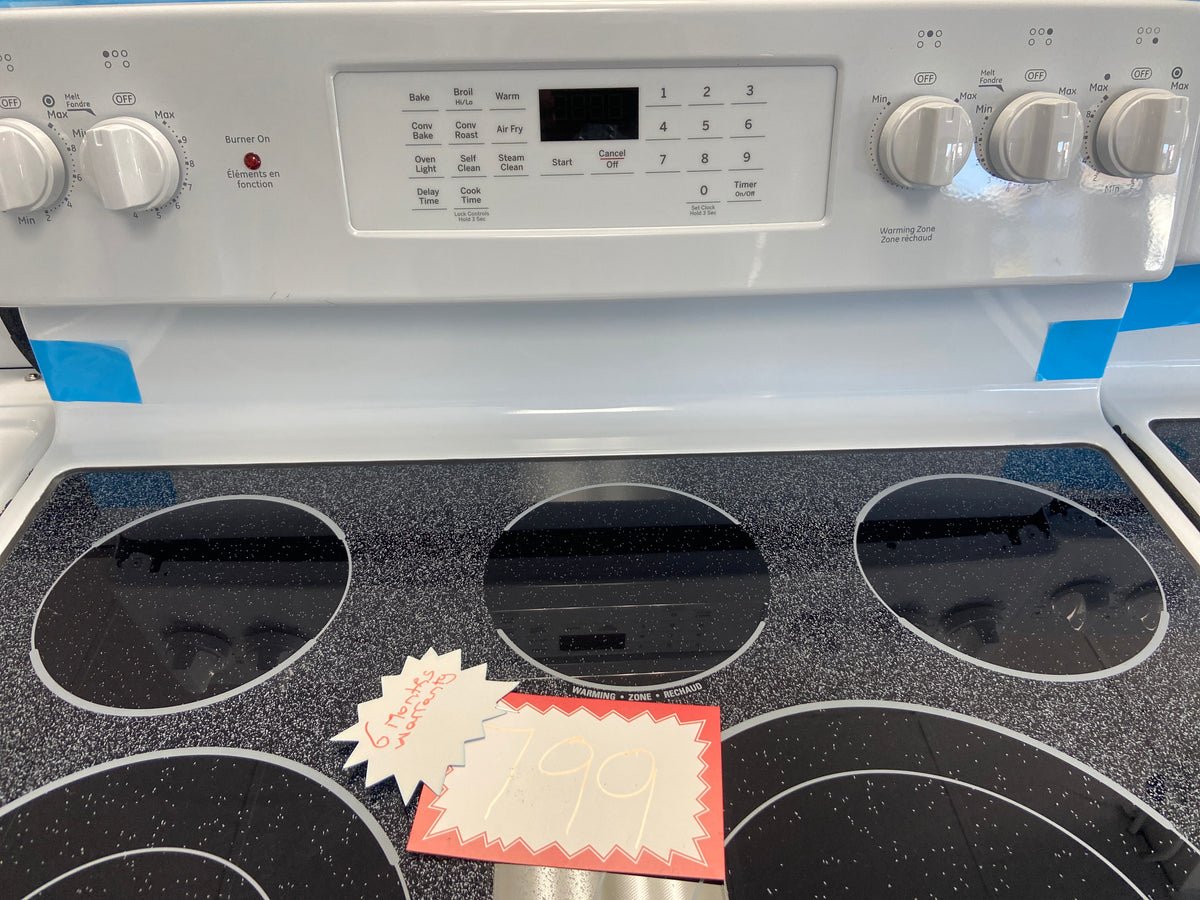 GE white glass top stove, JCB840DY2WW, “Brand New”, 6 Months Warranty