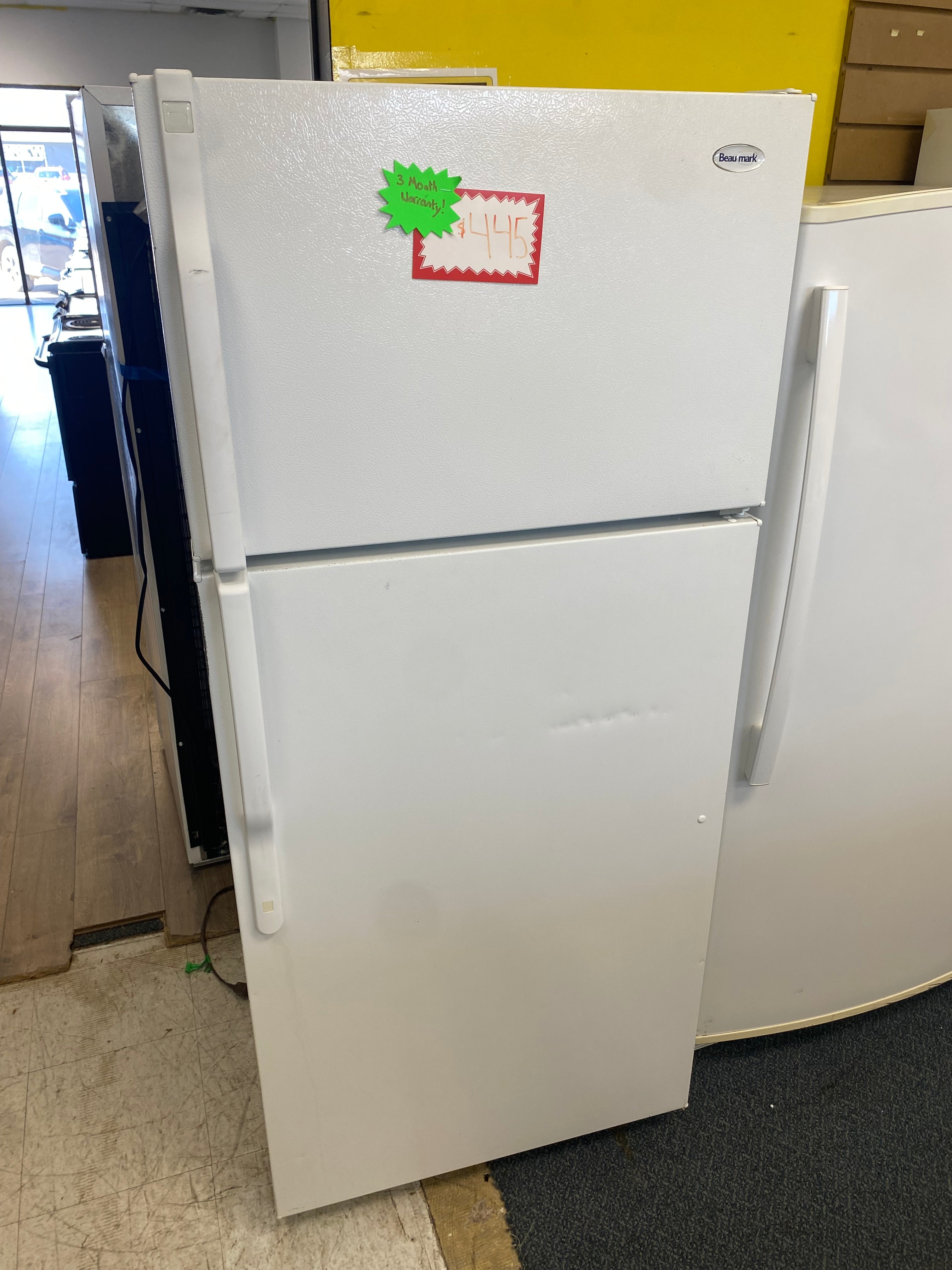 28 inch Top mount freezer White BeauMark fridge 37511KBSERWW "refurbished"