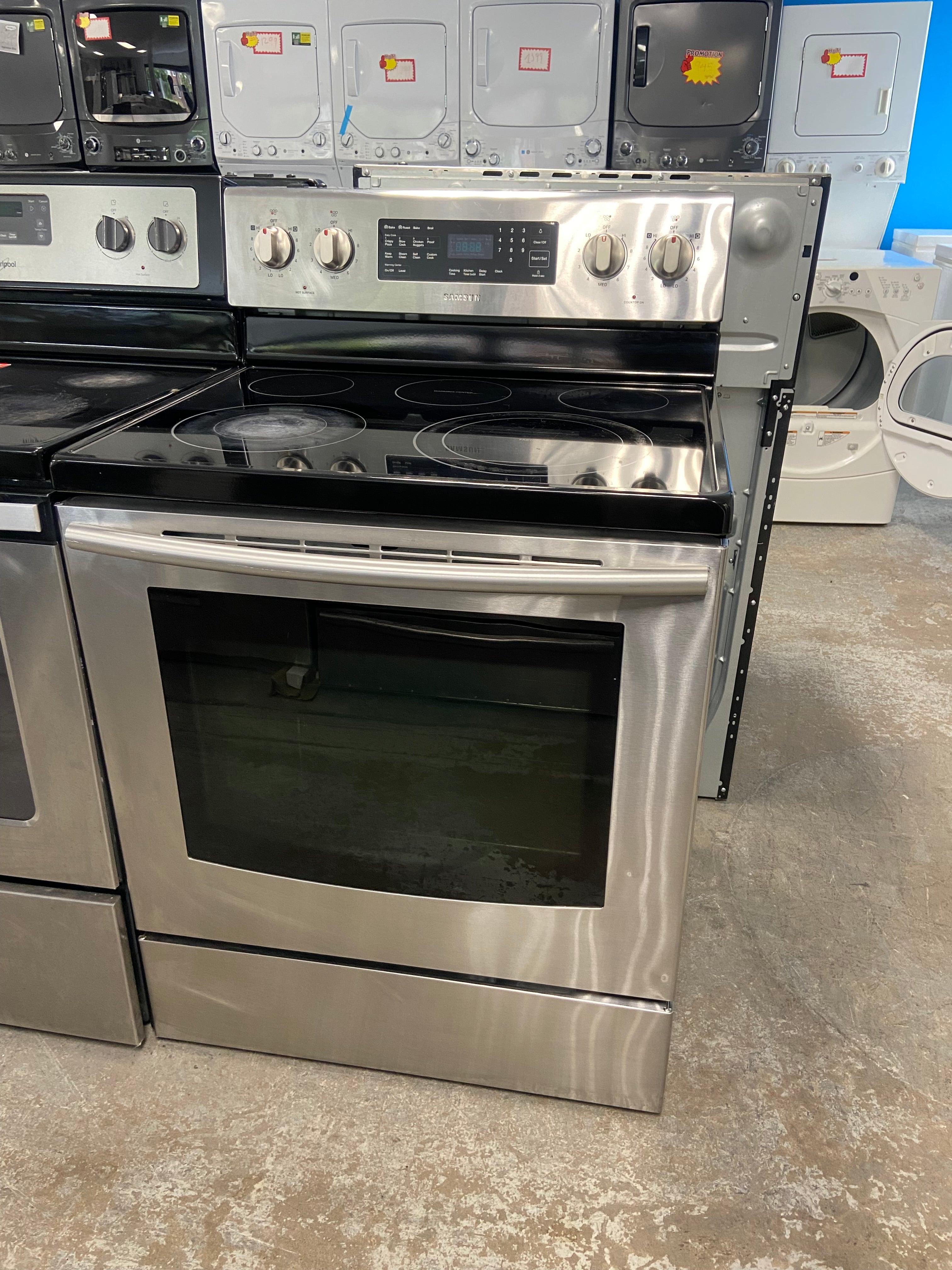Stainless 30” Samsung NE59J3421SS/AC Glass Top Stove (refurbished)