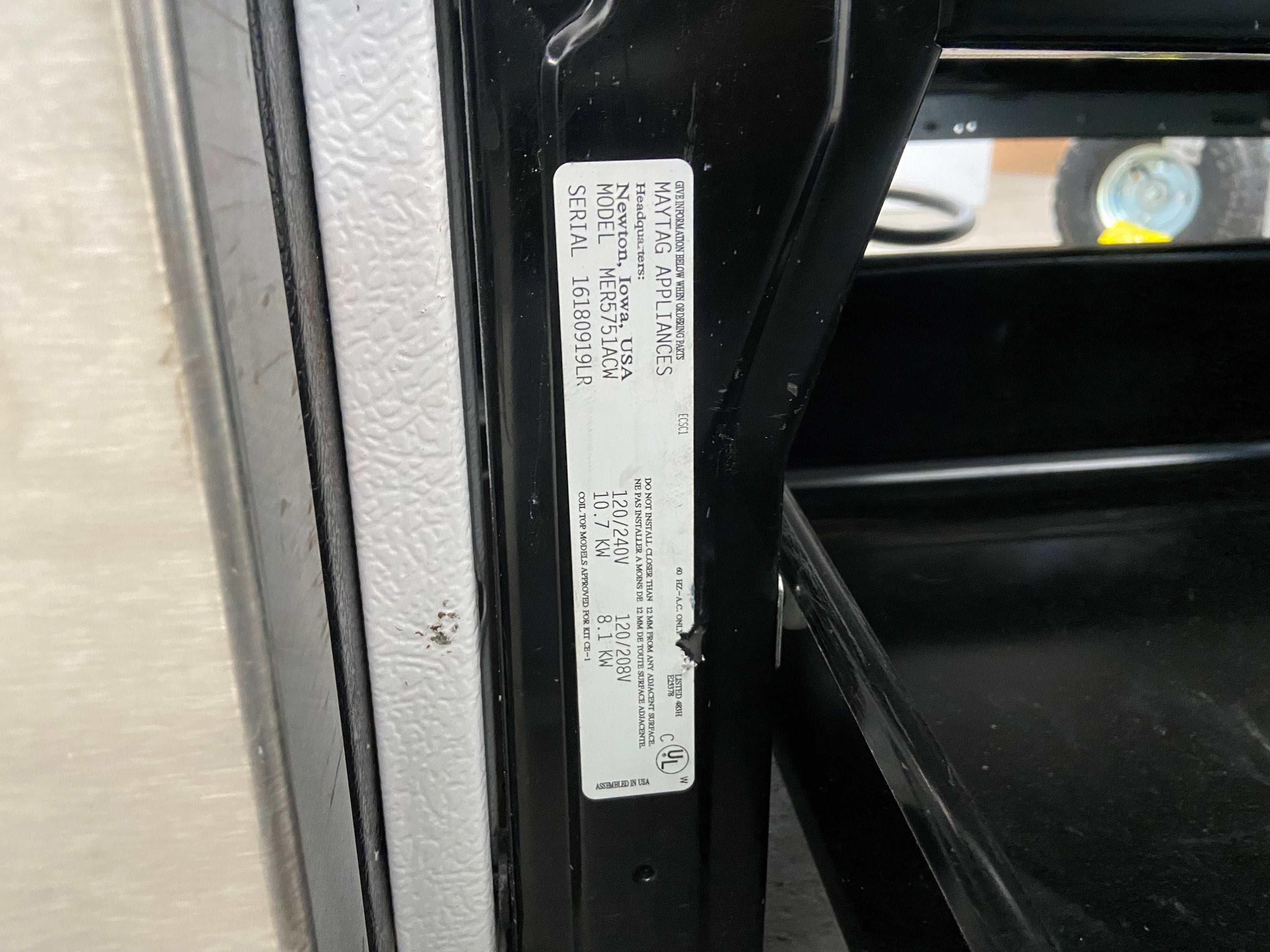 Maytag Glass Top Stove