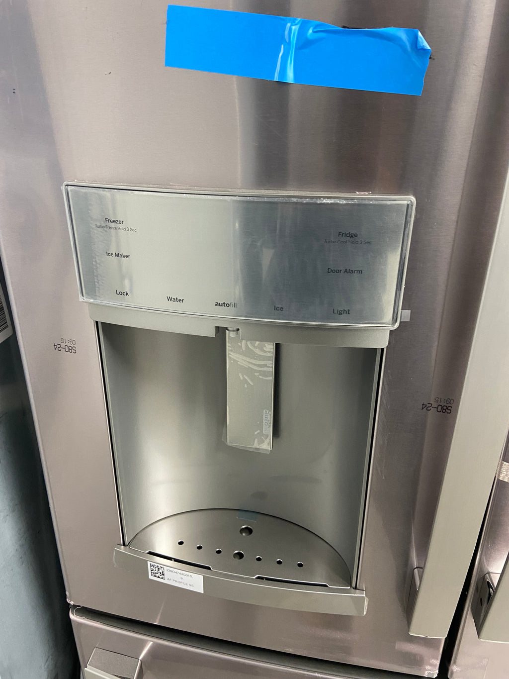 GE Brand New Stainless Fridge with Water dispenser