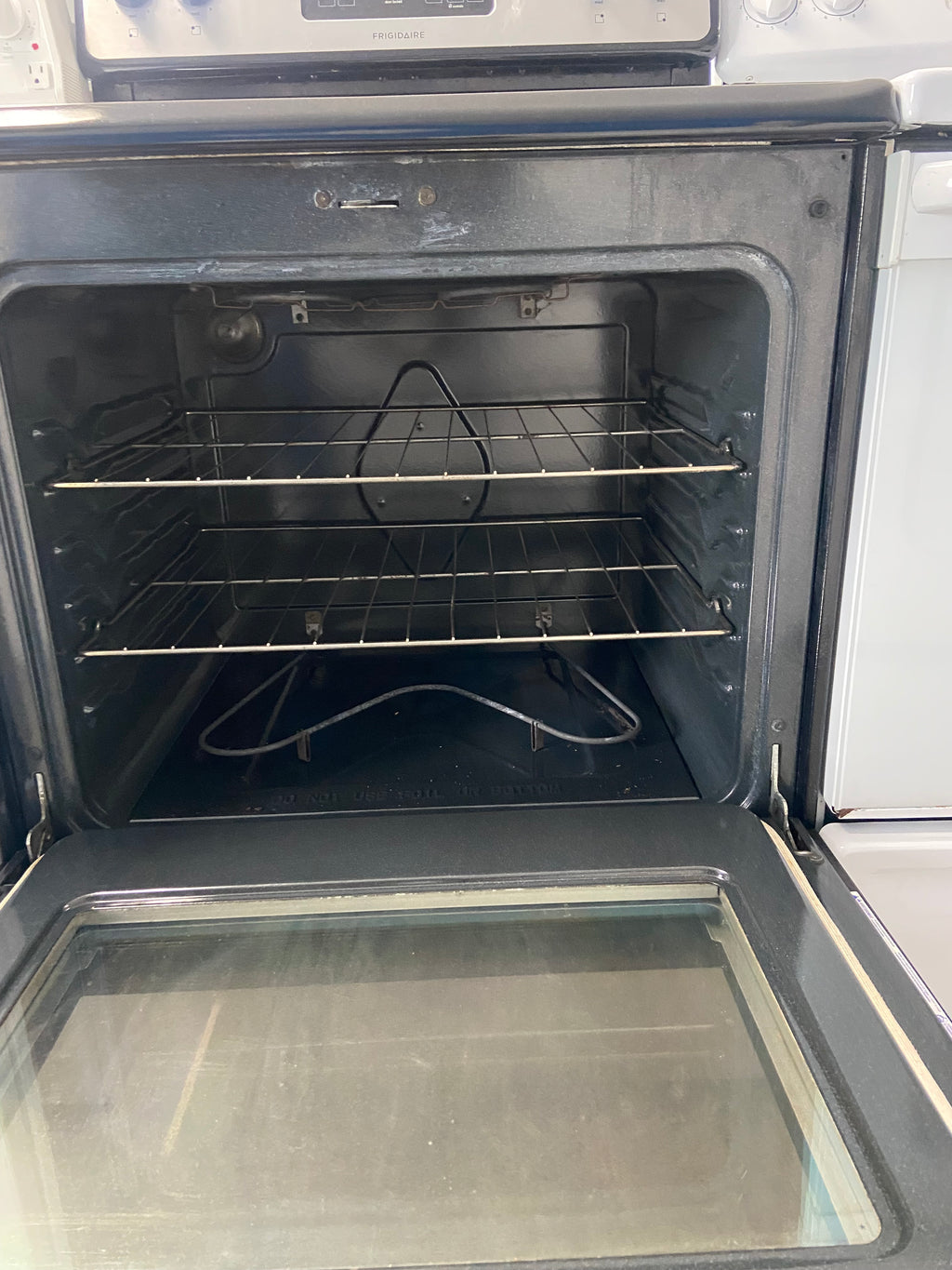 Black 30” Frigidaire CFEF3046LSH Coil Top Stove (Refurbished)