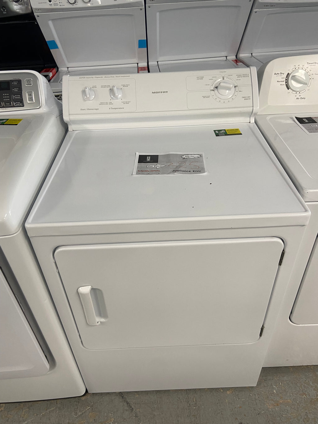 White 27” Moffat RUXR453EB5WW Dryer (Refurbished)