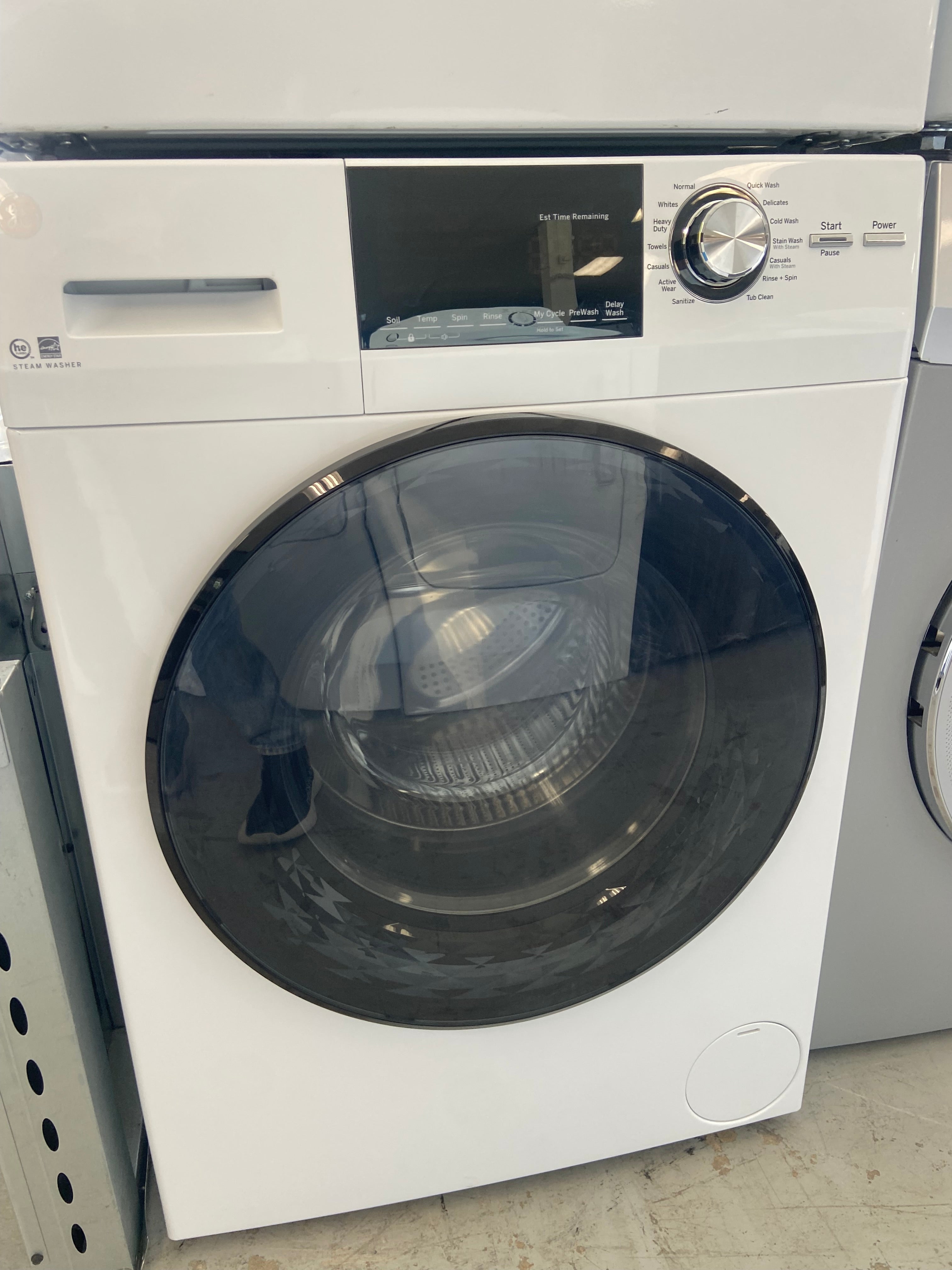 GE 24” Washer and dryer Stackable.