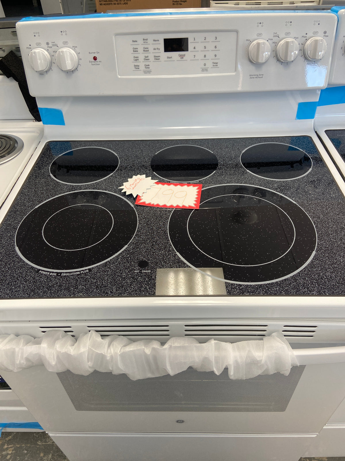 GE white glass top stove, JCB840DY2WW, “Brand New”, 6 Months Warranty