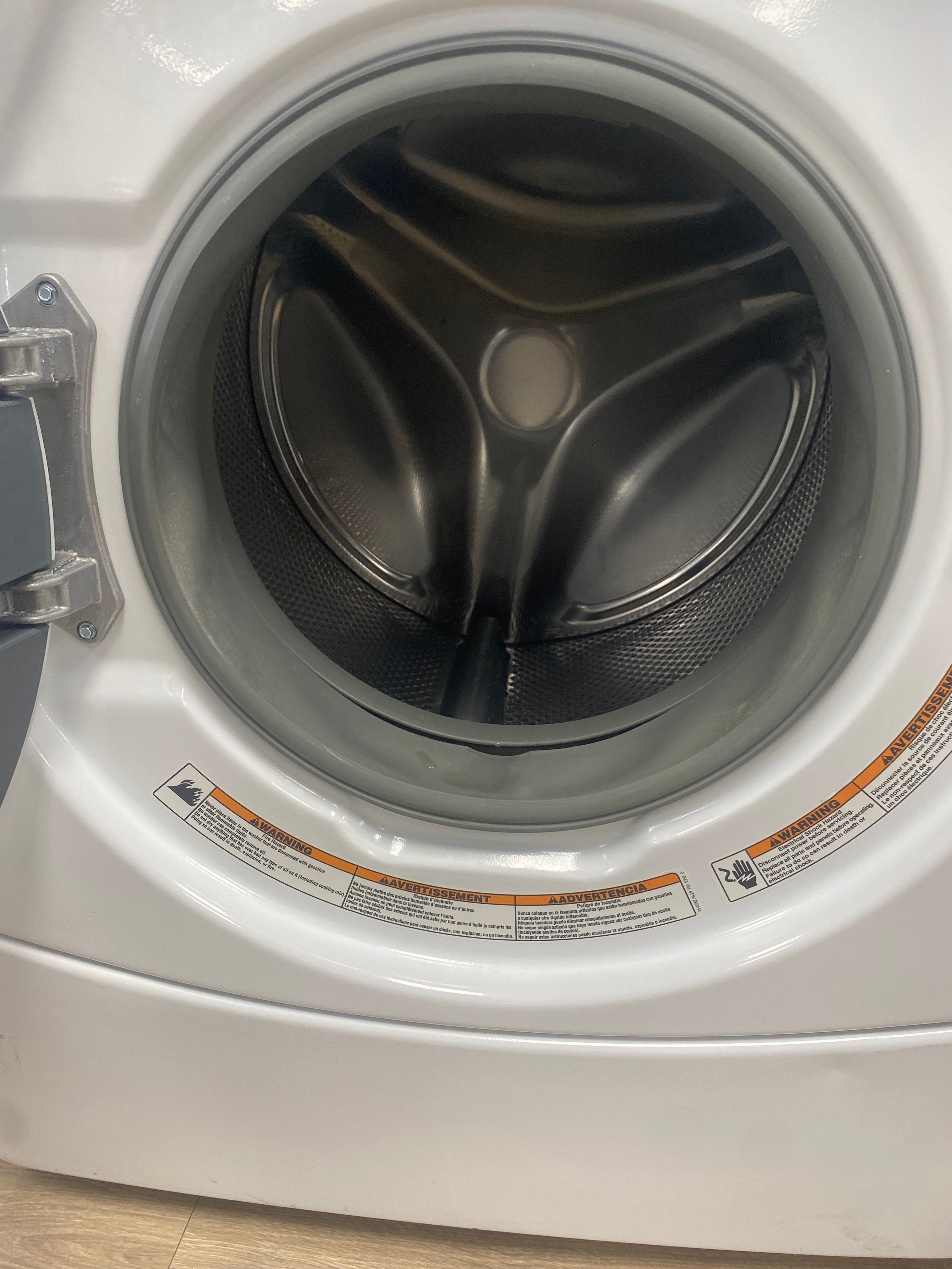 White 27" Whirlpool stackable 3.4 cuft washer and 4.6cuft dryer "refurbished"