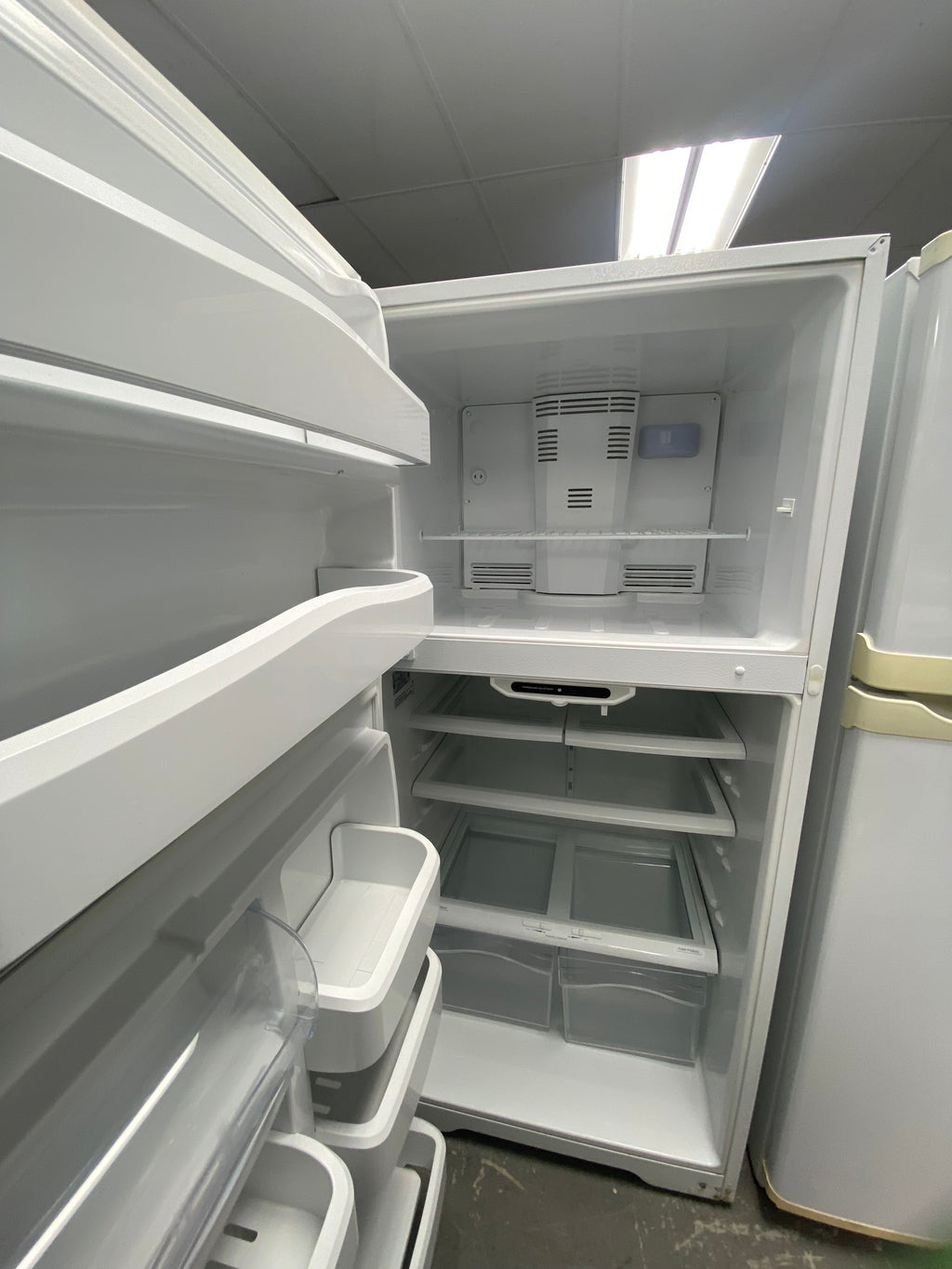 White 30” GE GTRCOKBZARWW Fridge (Refurbished)