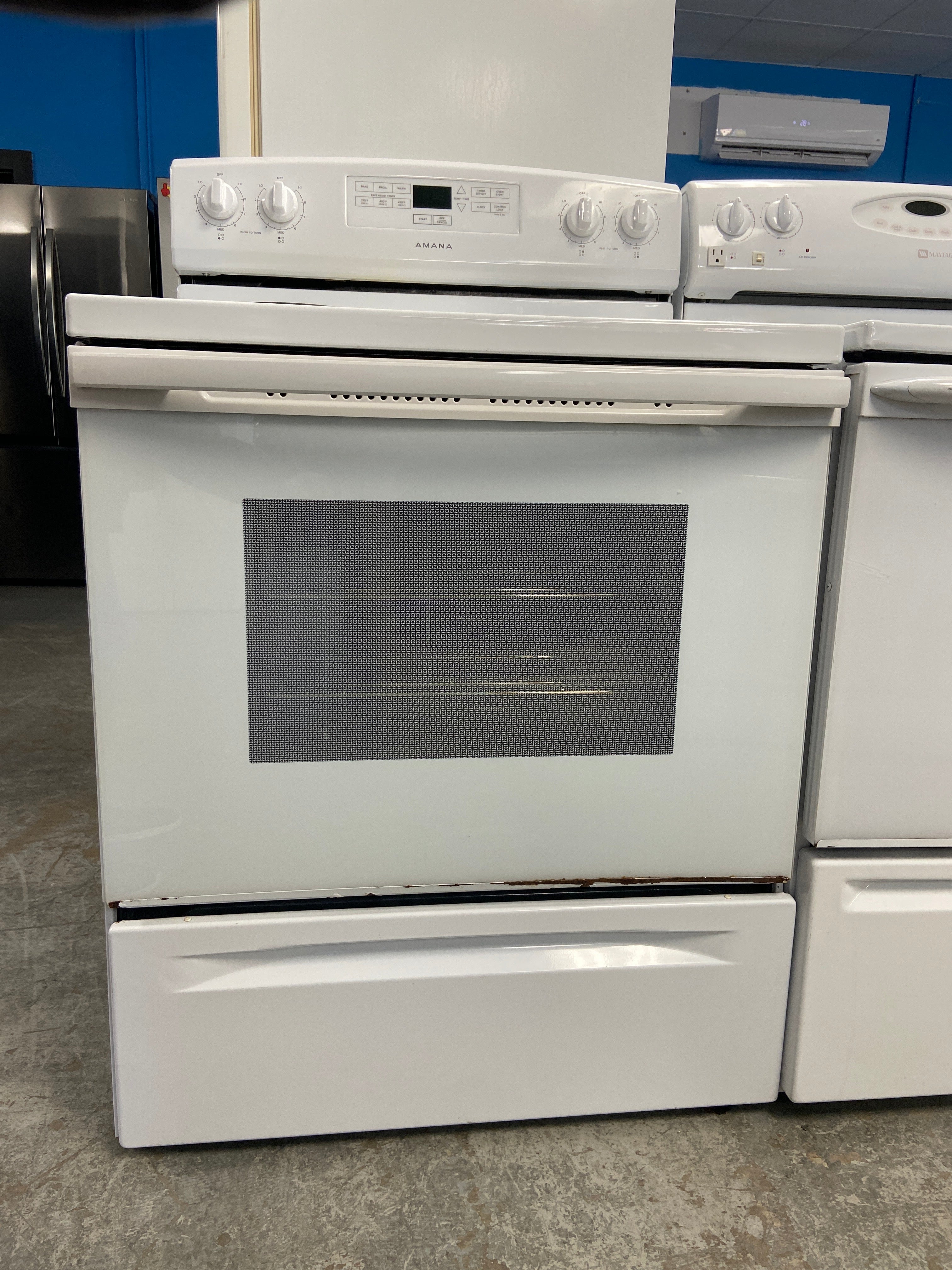 Amana 30" Electric Freestanding Coil Top Range White - YACR4303MFW5