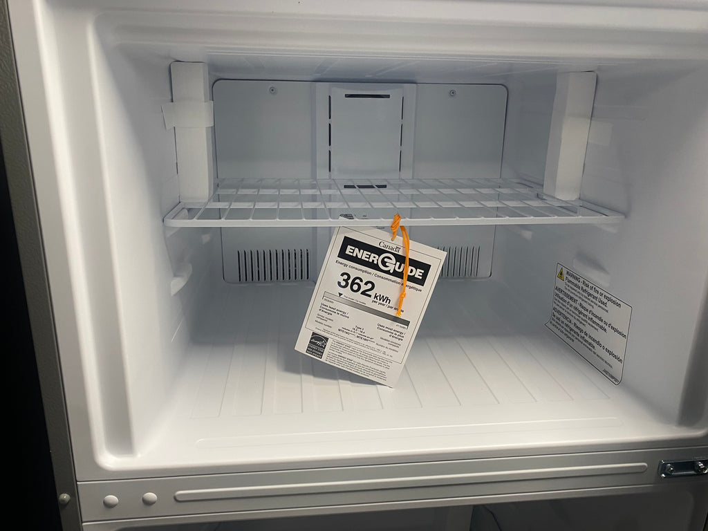 30" Moffat 18 cu.ft. Top Freezer Refrigerator Stainless Steel MTE18GSKSS "New"