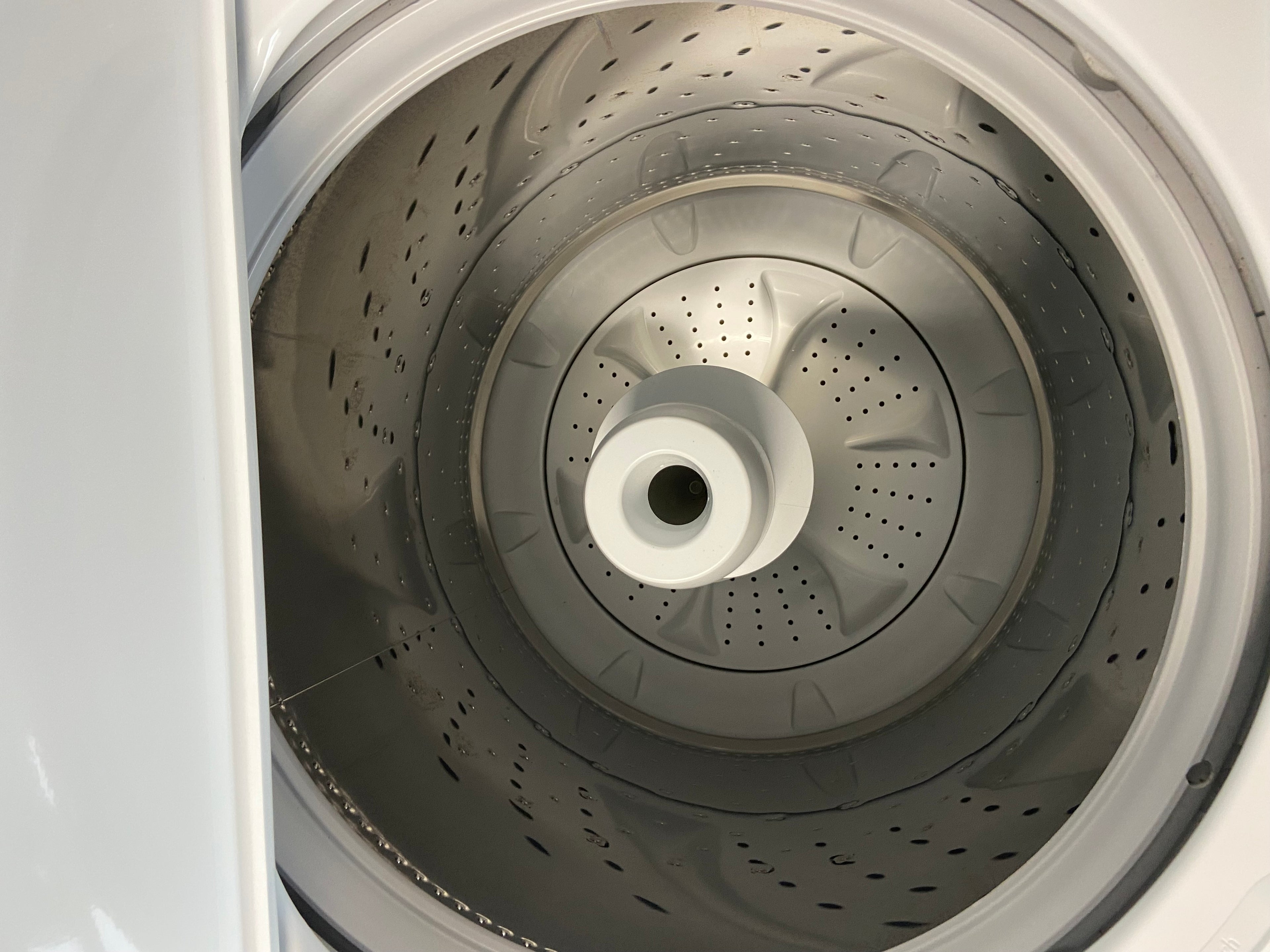 White Amana NTW4519JW2 Top Load Washer (Refurbished)
