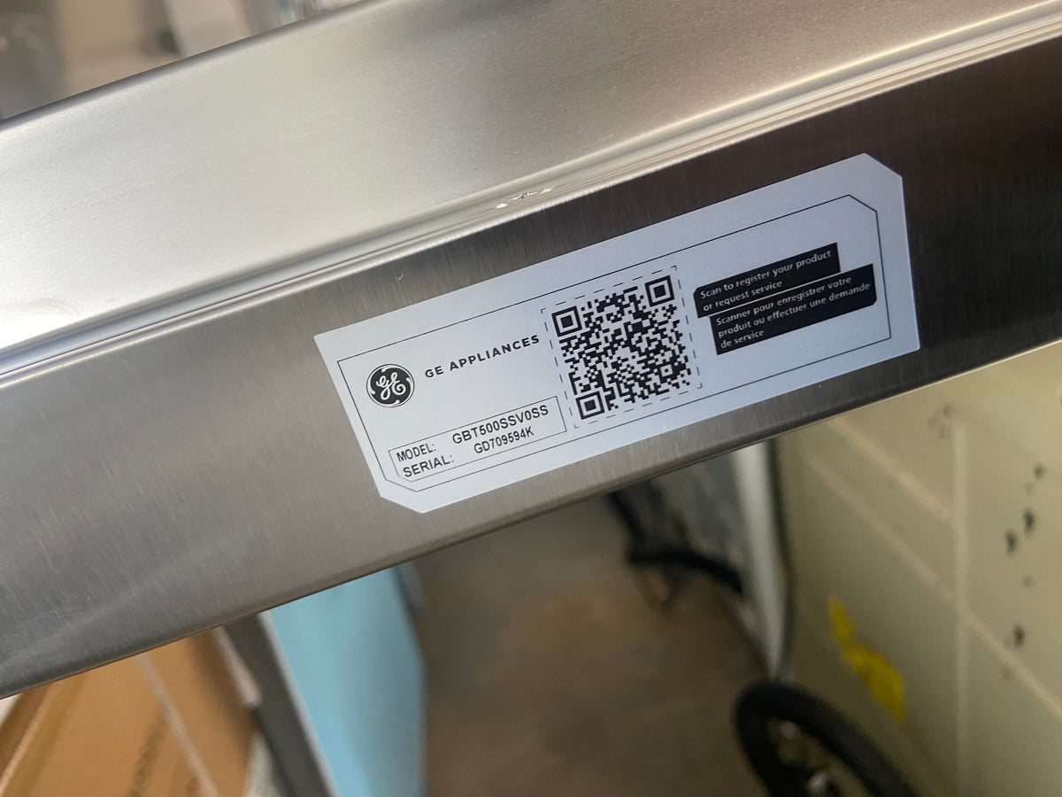 Stainless 24” GE GBT500SSVOSS Dishwasher ( Brand New)