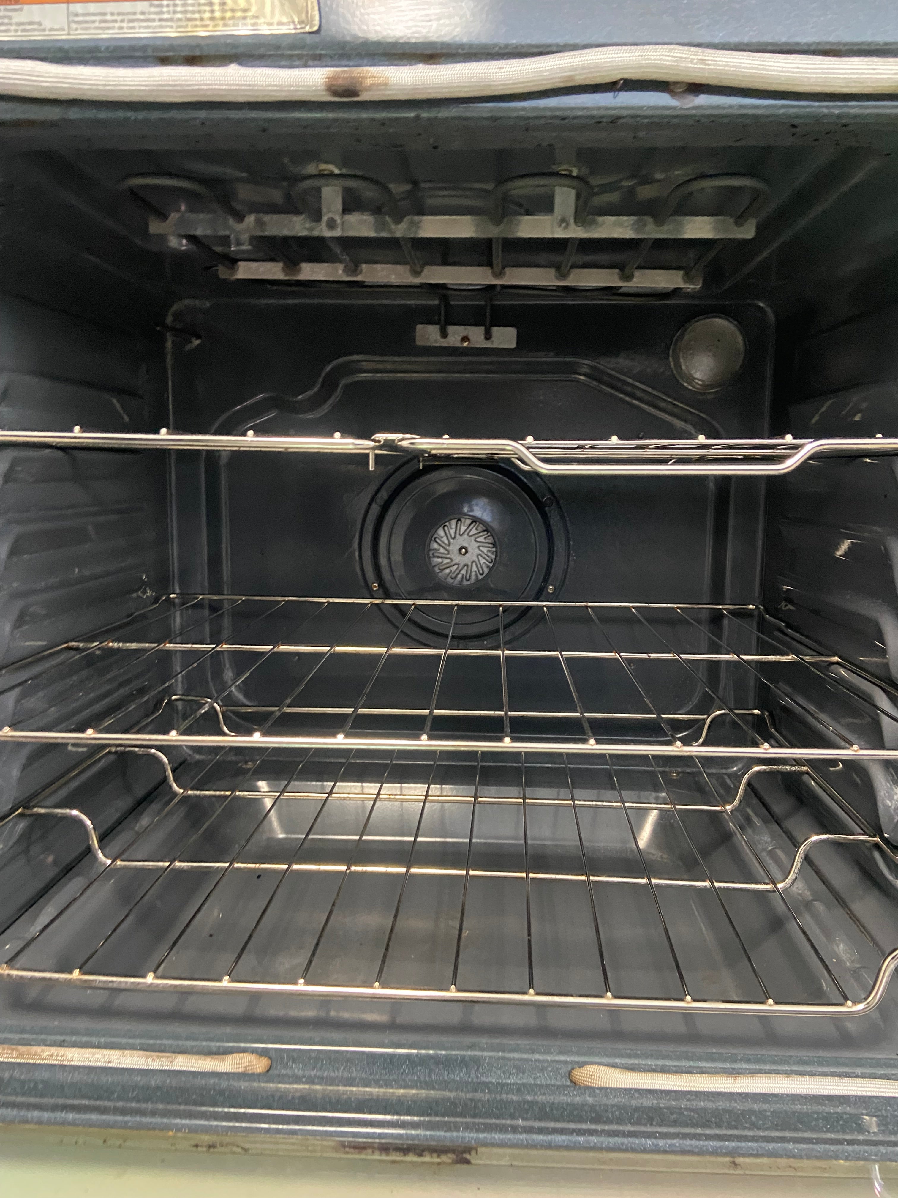 Whirlpool YWFE745H0FH0 Electric Range, 6.4 cu. ft. Capacity, 30 inch Exterior Width, True Convection, 5 Burners, Storage Drawer, Manual Clean, 3,000 W Highest Element, White colour, FlexHeat™ Elements, Frozen Bake™ True European Convection