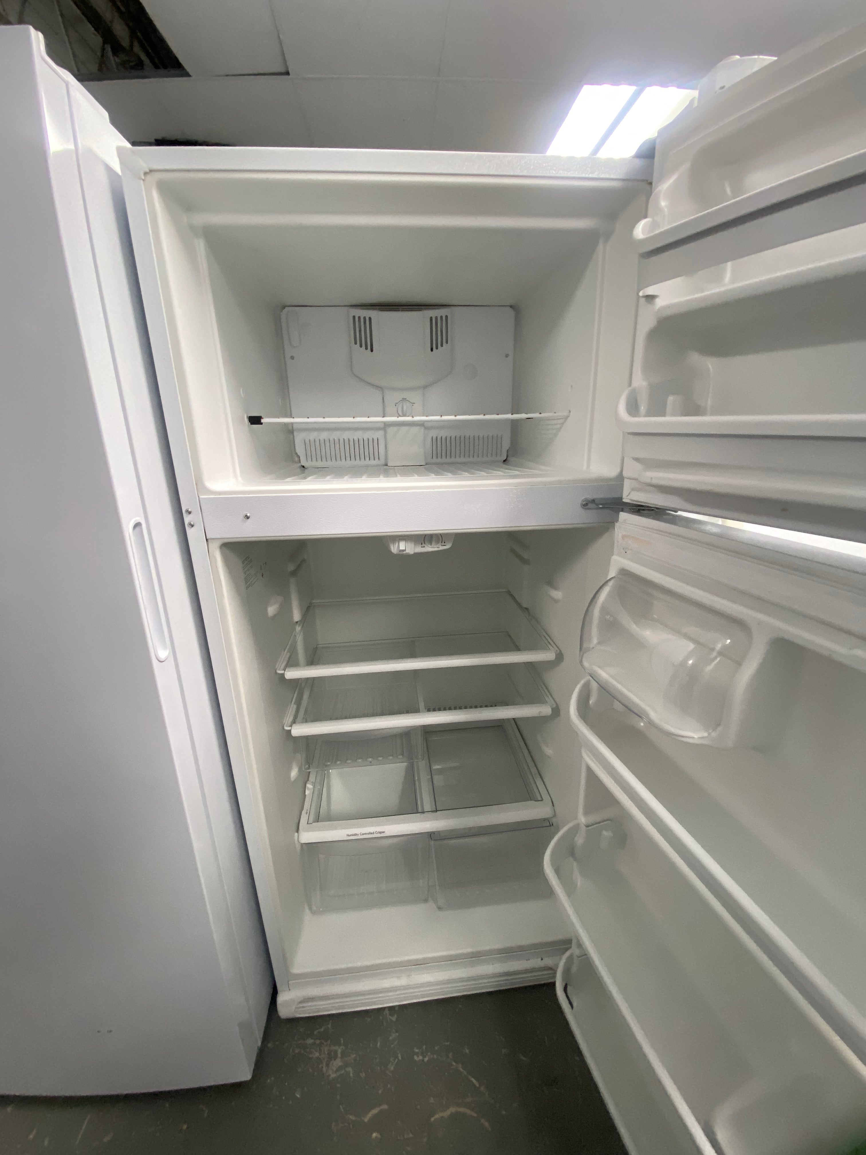 White 30” Kenmore 970-429423 Fridge (Refurbished)