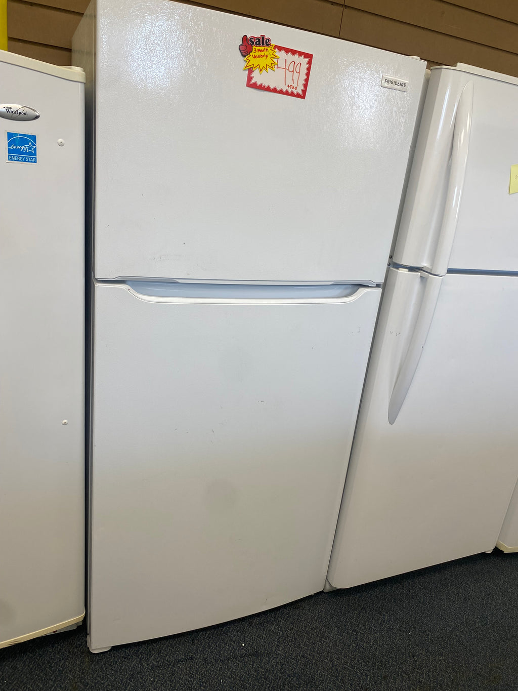 30” Frigidaire white refrigerator top mount freezer FFTR1814WW2 "refurbished"