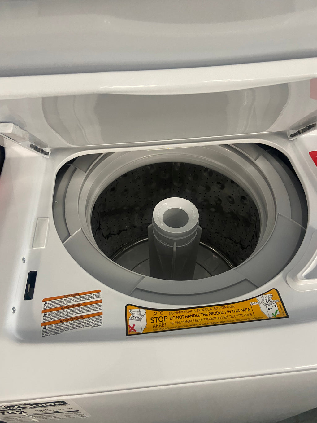 GE white apartment size laundry Centre, GUD24ESMM1WW, “Brand new”, 6 Months Warranty.