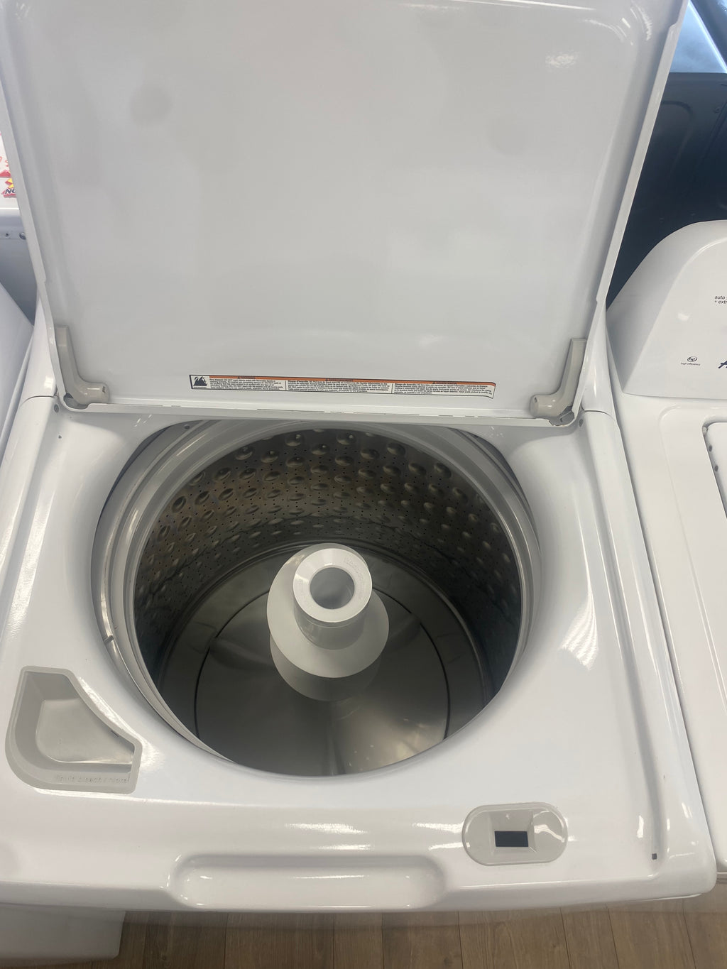 GE 27” Top Load Washer
